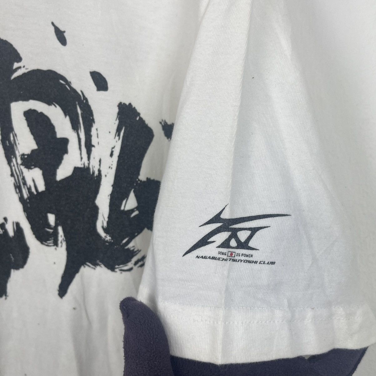 Japanese Brand Vintage Y2K Tsuyoshi Nagabuchi Live Tour 2005 tee Size US XL / EU 56 / 4 - 4 Thumbnail