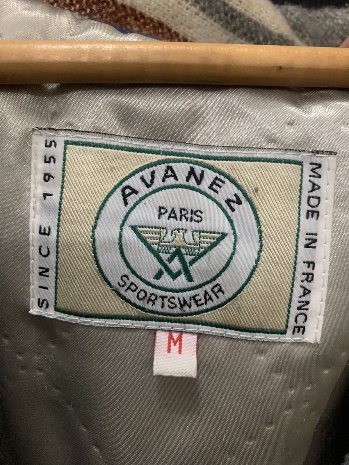 Vintage VINTAGE AVANEZ PARIS SPORTWEAR NAVAJO JACKET Size US M / EU 48-50 / 2 - 11 Thumbnail