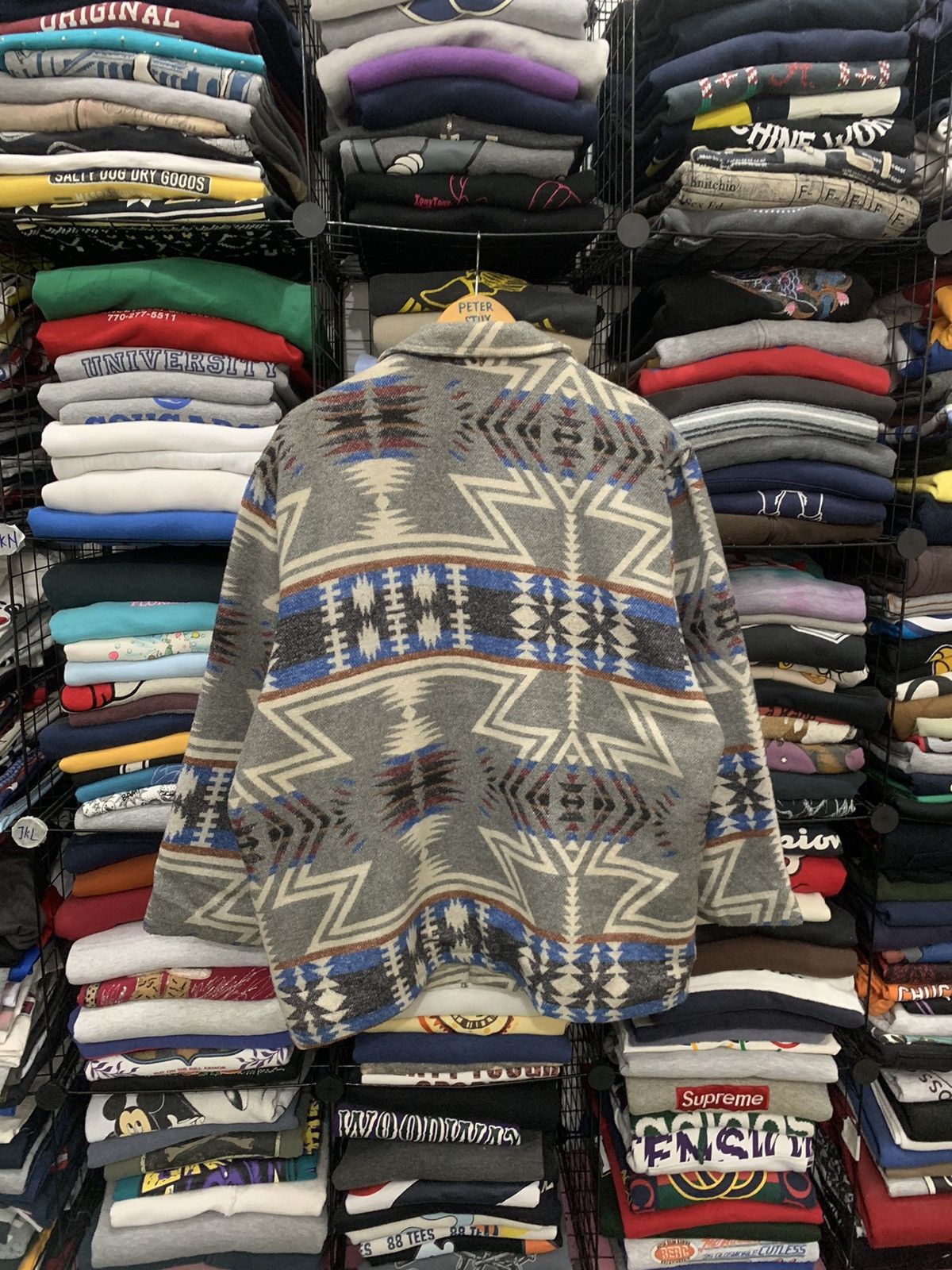 Vintage VINTAGE AVANEZ PARIS SPORTWEAR NAVAJO JACKET Size US M / EU 48-50 / 2 - 3 Thumbnail
