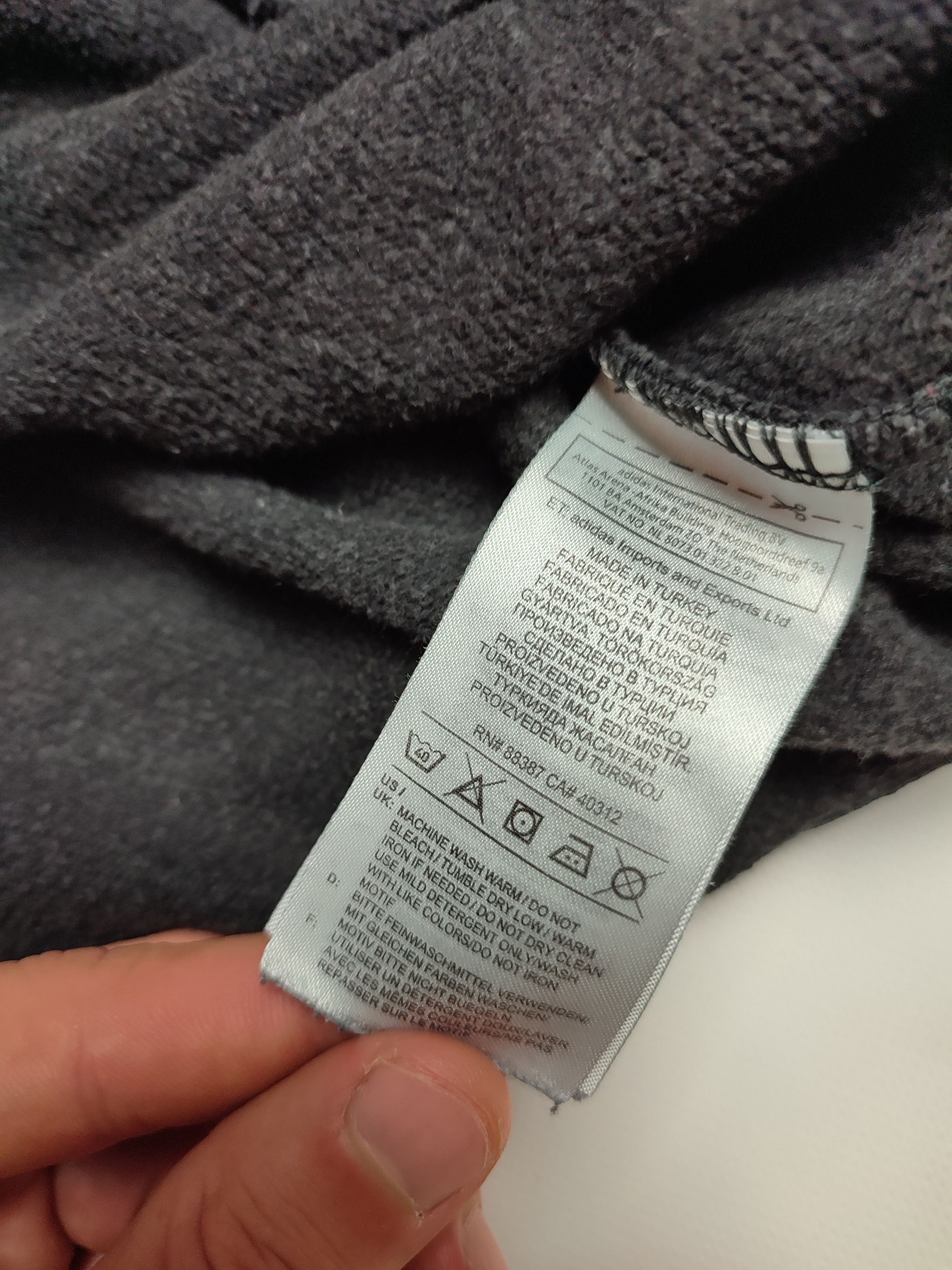 Adidas Adidas Logo Faded Sweatshirt /18 Size US S / EU 44-46 / 1 - 6 Thumbnail