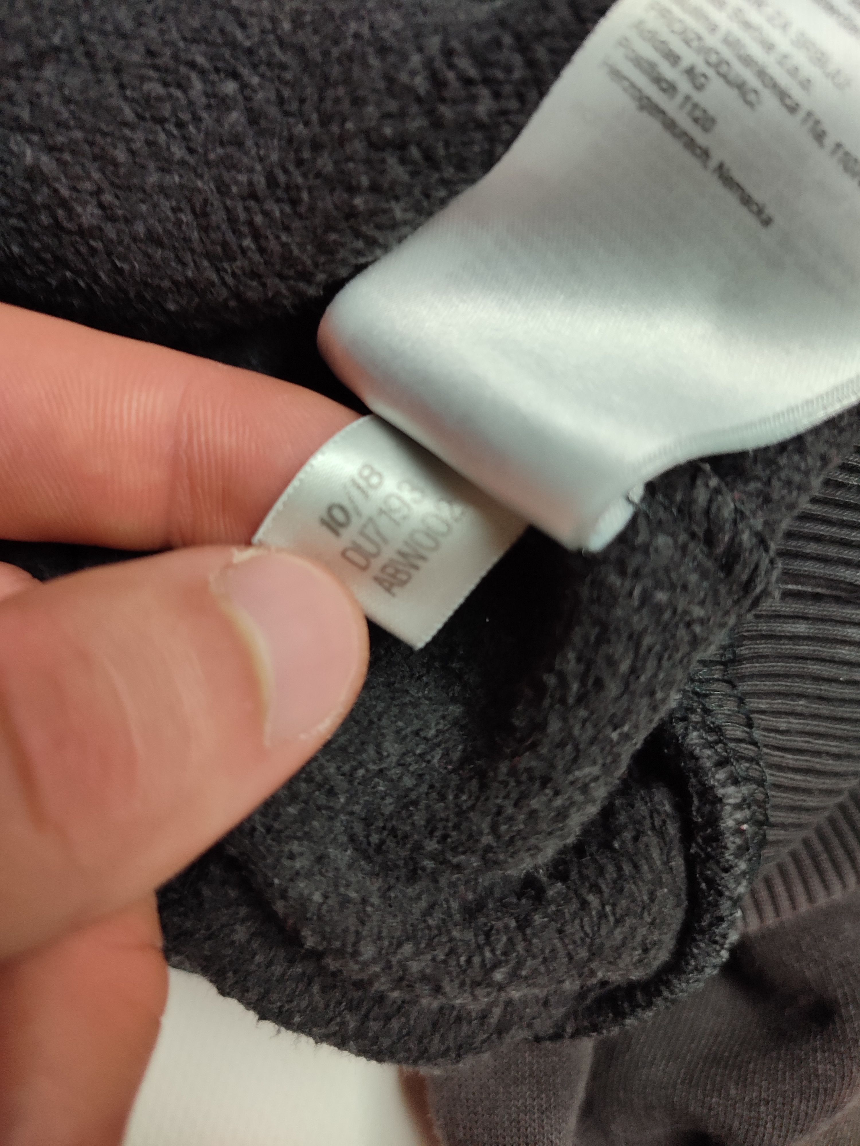 Adidas Adidas Logo Faded Sweatshirt /18 Size US S / EU 44-46 / 1 - 7 Thumbnail