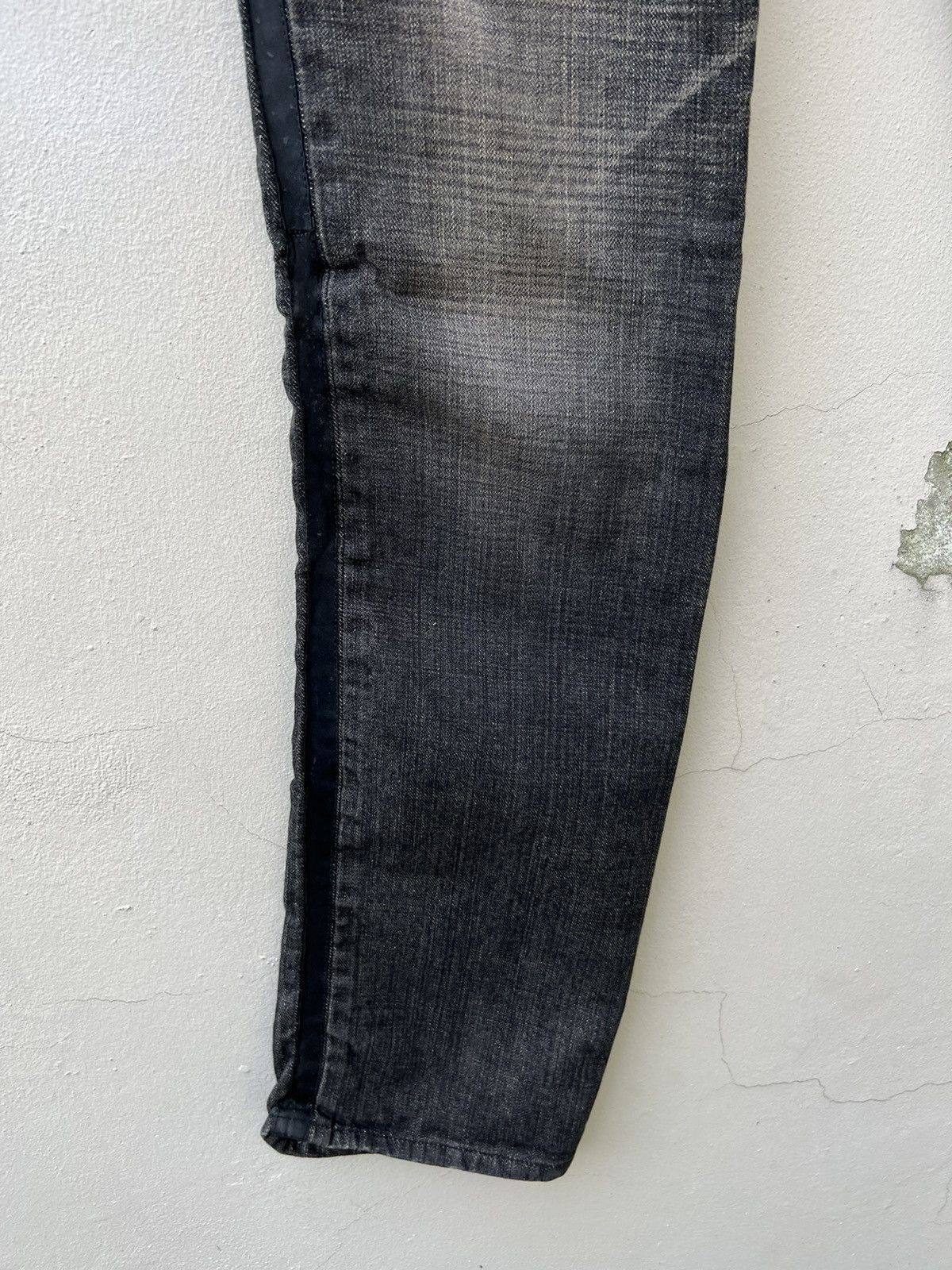 ABAHOUSE ABAHOUSE Japan Side Tape Leather Wrinkled Leg Denim Jeans Size US 30 / EU 46 - 10 Thumbnail