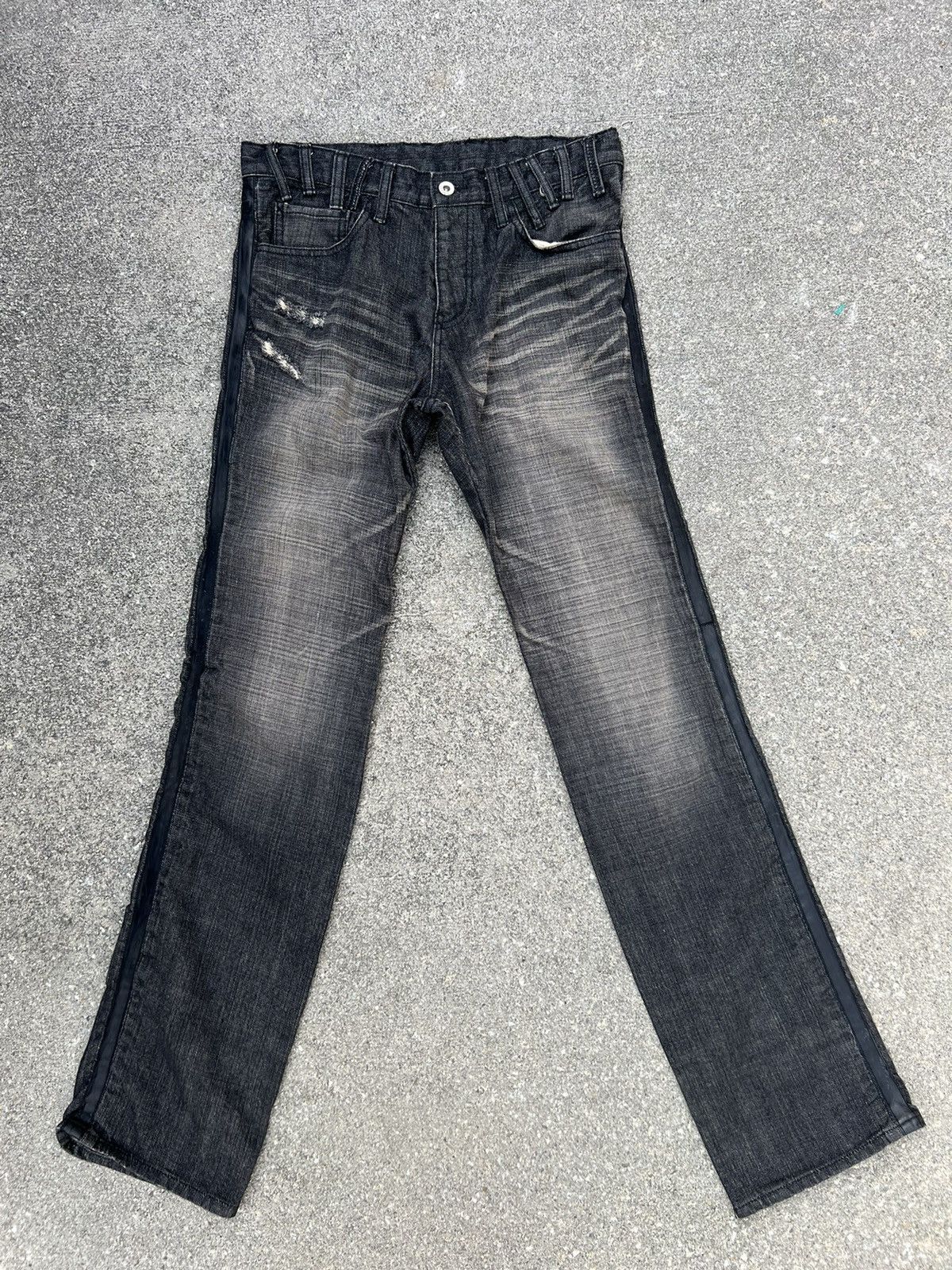ABAHOUSE ABAHOUSE Japan Side Tape Leather Wrinkled Leg Denim Jeans Size US 30 / EU 46 - 1 Thumbnail