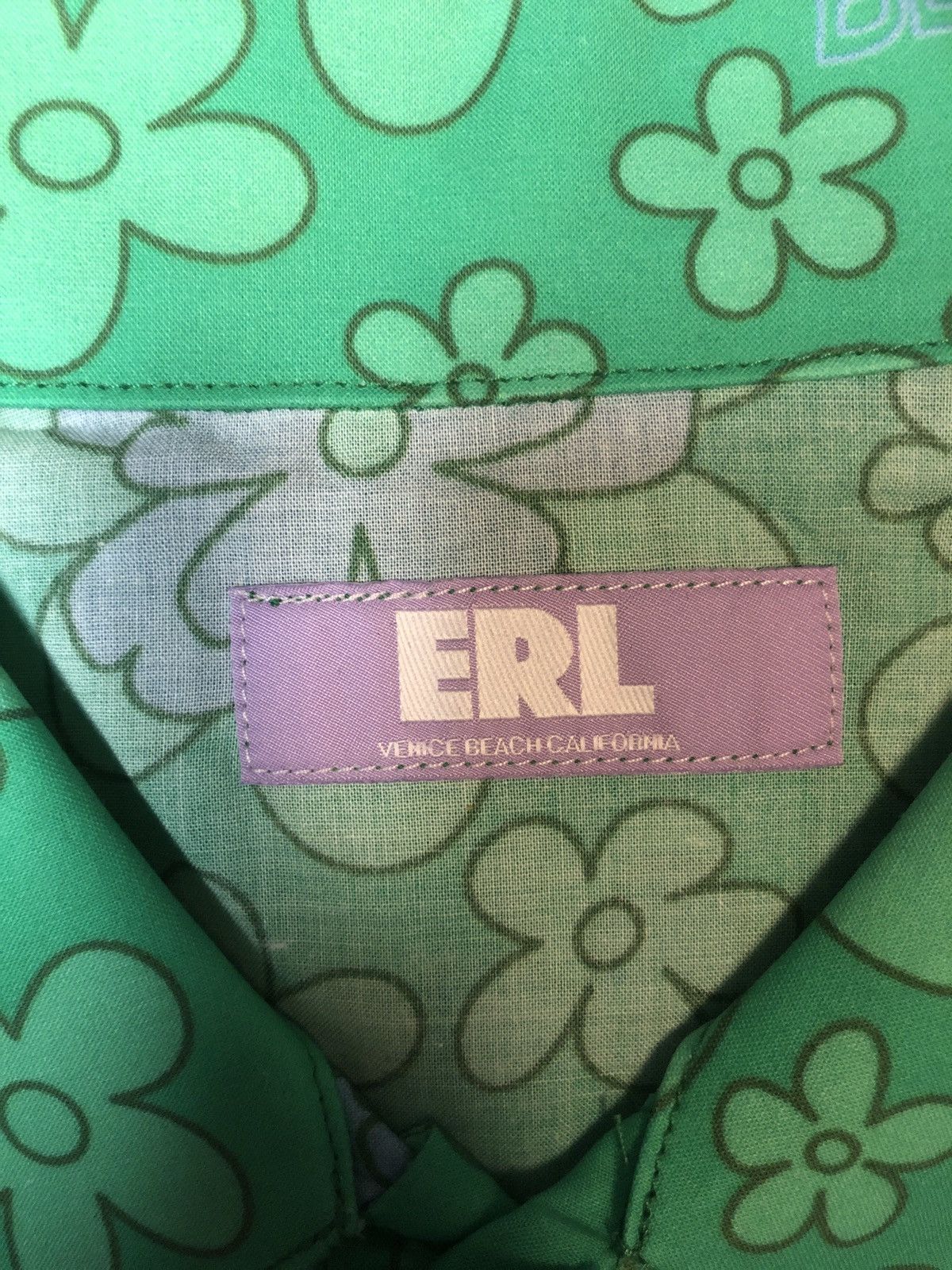 ERL ERL Men’s Floral Button up SS Green/purple Size US M / EU 48-50 / 2 - 4 Thumbnail