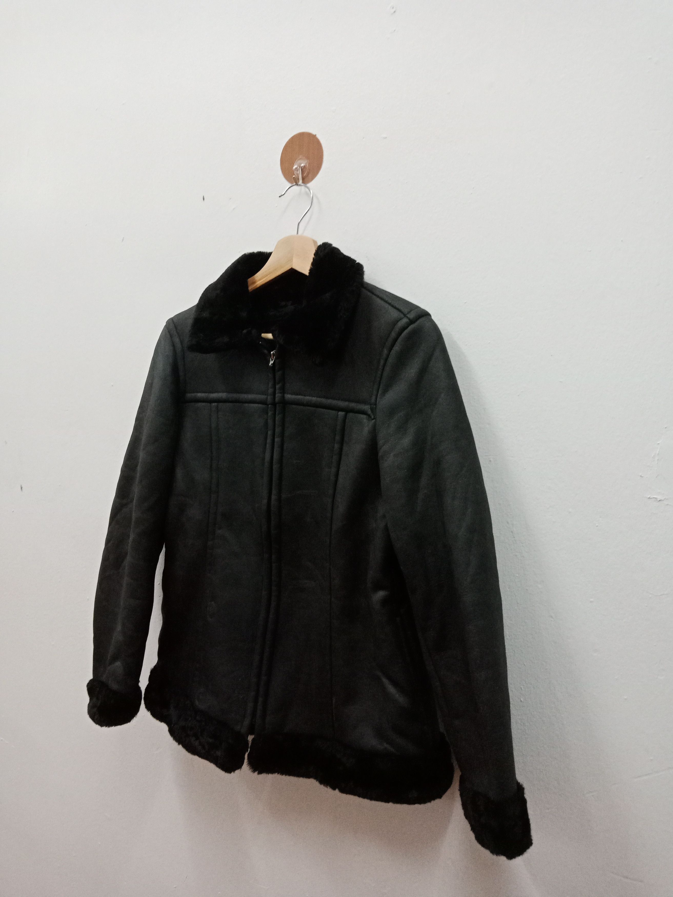 Burberry Burberry London Fur Faux Lining Size M / US 6-8 / IT 42-44 - 4 Thumbnail