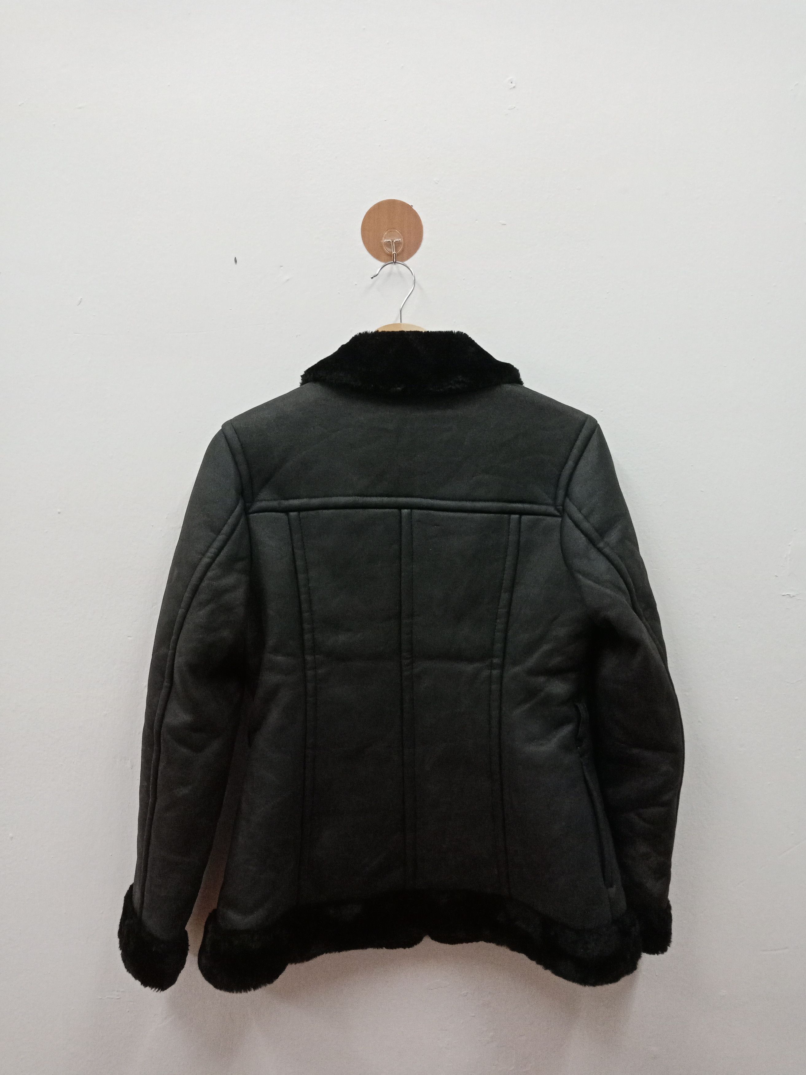 Burberry Burberry London Fur Faux Lining Size M / US 6-8 / IT 42-44 - 2 Thumbnail