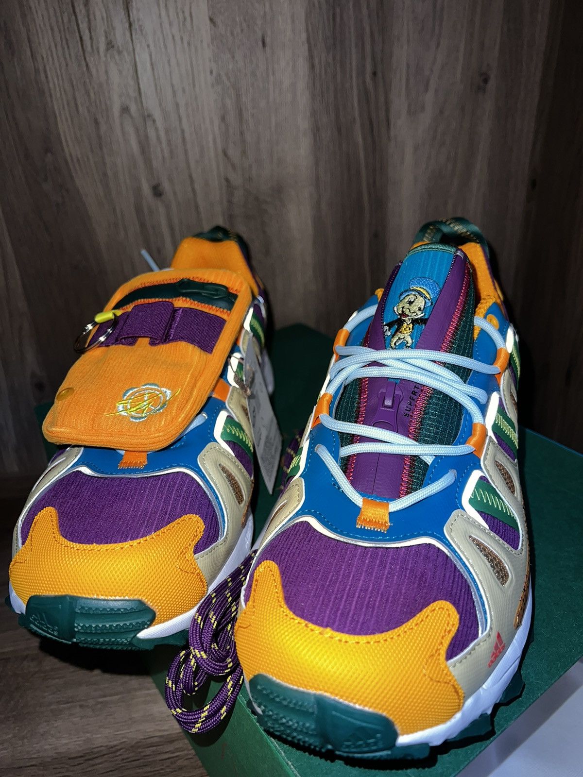 Adidas × Disney SEAN WOTHERSPOON X DISNEY Size US 11 / EU 44 - 4 Thumbnail