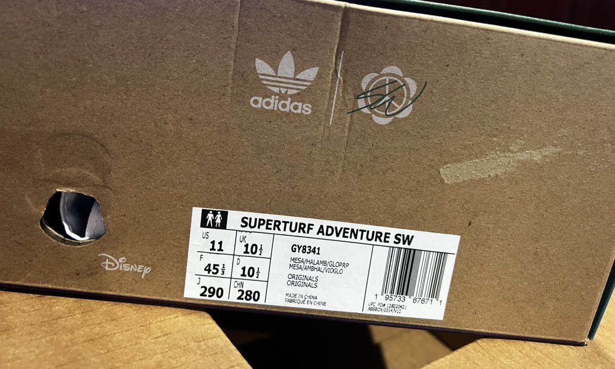 Adidas × Disney SEAN WOTHERSPOON X DISNEY Size US 11 / EU 44 - 18 Thumbnail