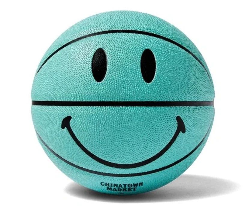 Chinatown Market Smiley Basketball Tiffany Blue