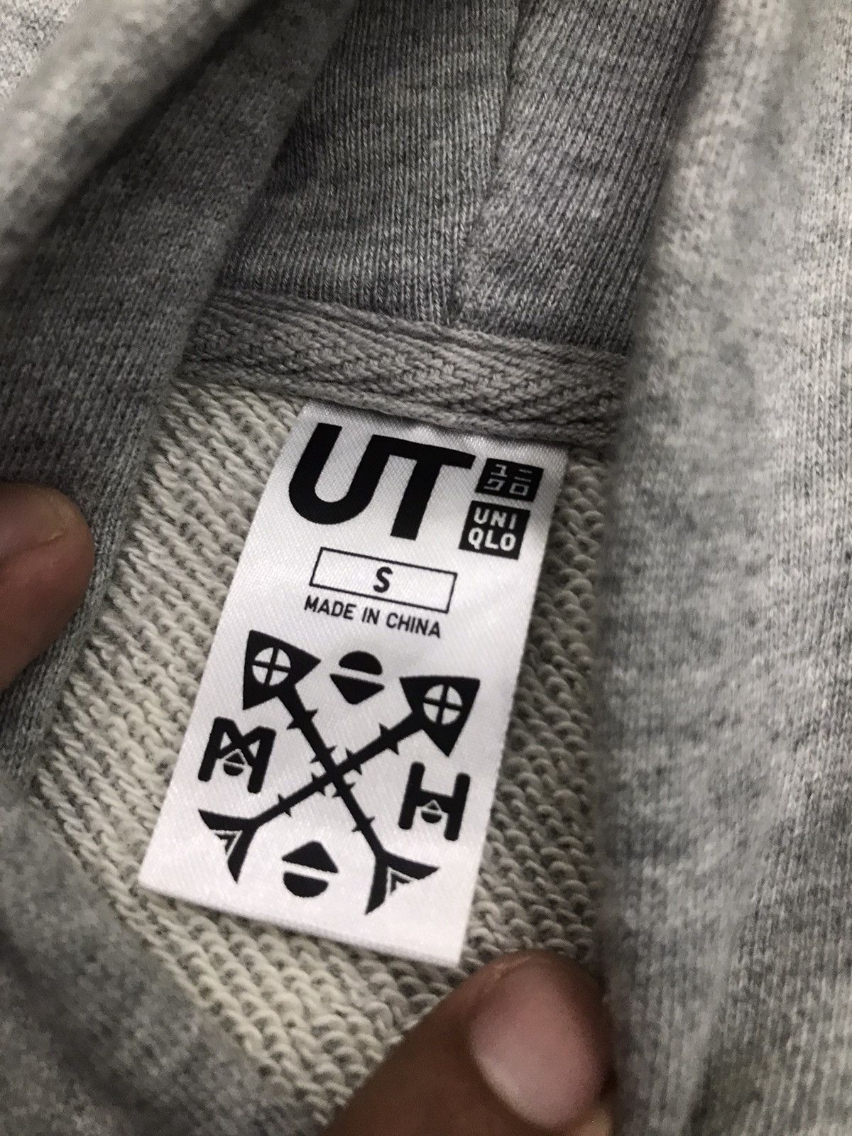 Japanese Brand × Nintendo × Uniqlo Monster Hunter x uniqlo hoodies Size US S / EU 44-46 / 1 - 7 Thumbnail