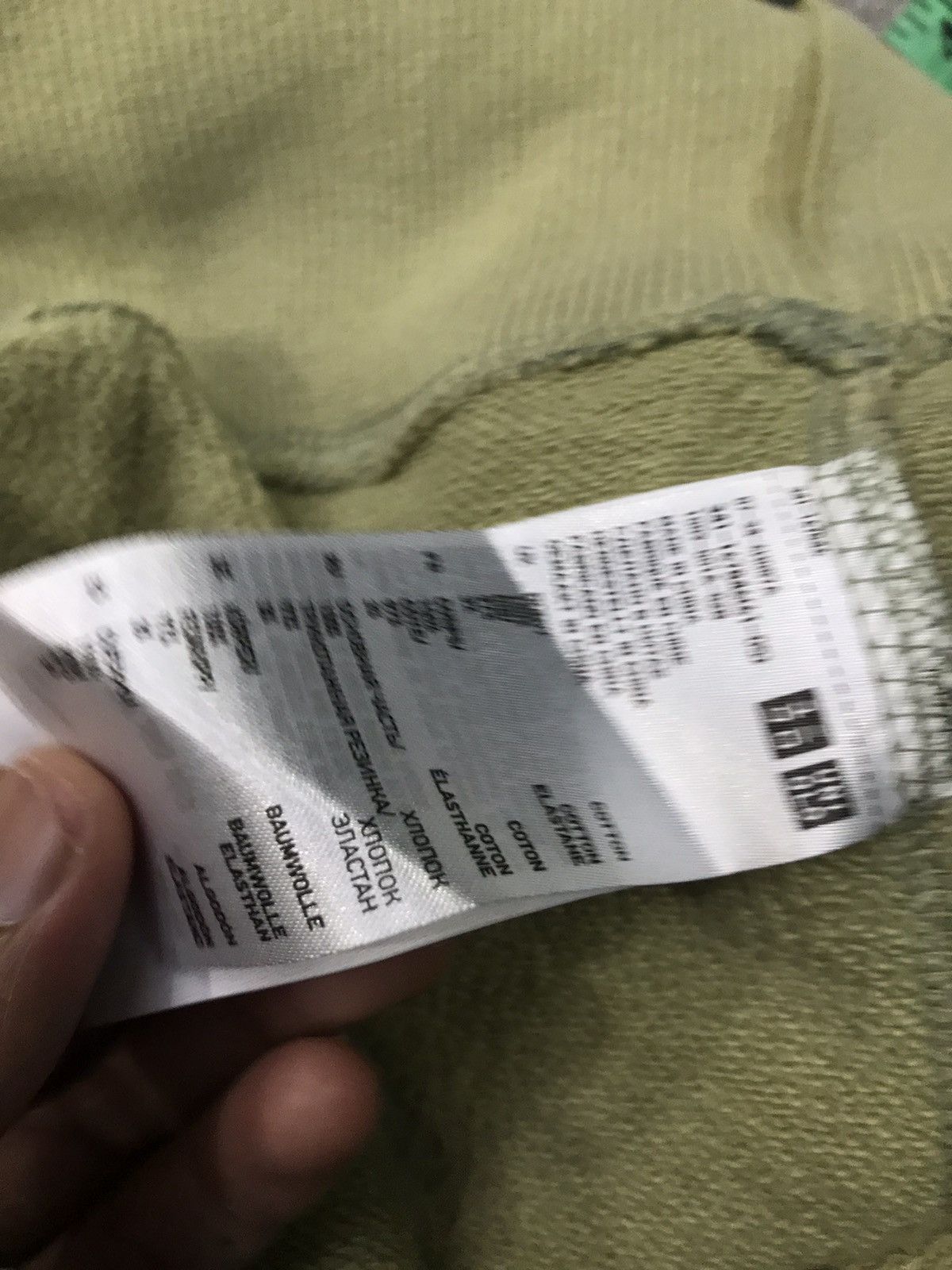 Japanese Brand × Nintendo × Uniqlo Monster Hunter x uniqlo camourflage hoodies Size US M / EU 48-50 / 2 - 9 Thumbnail