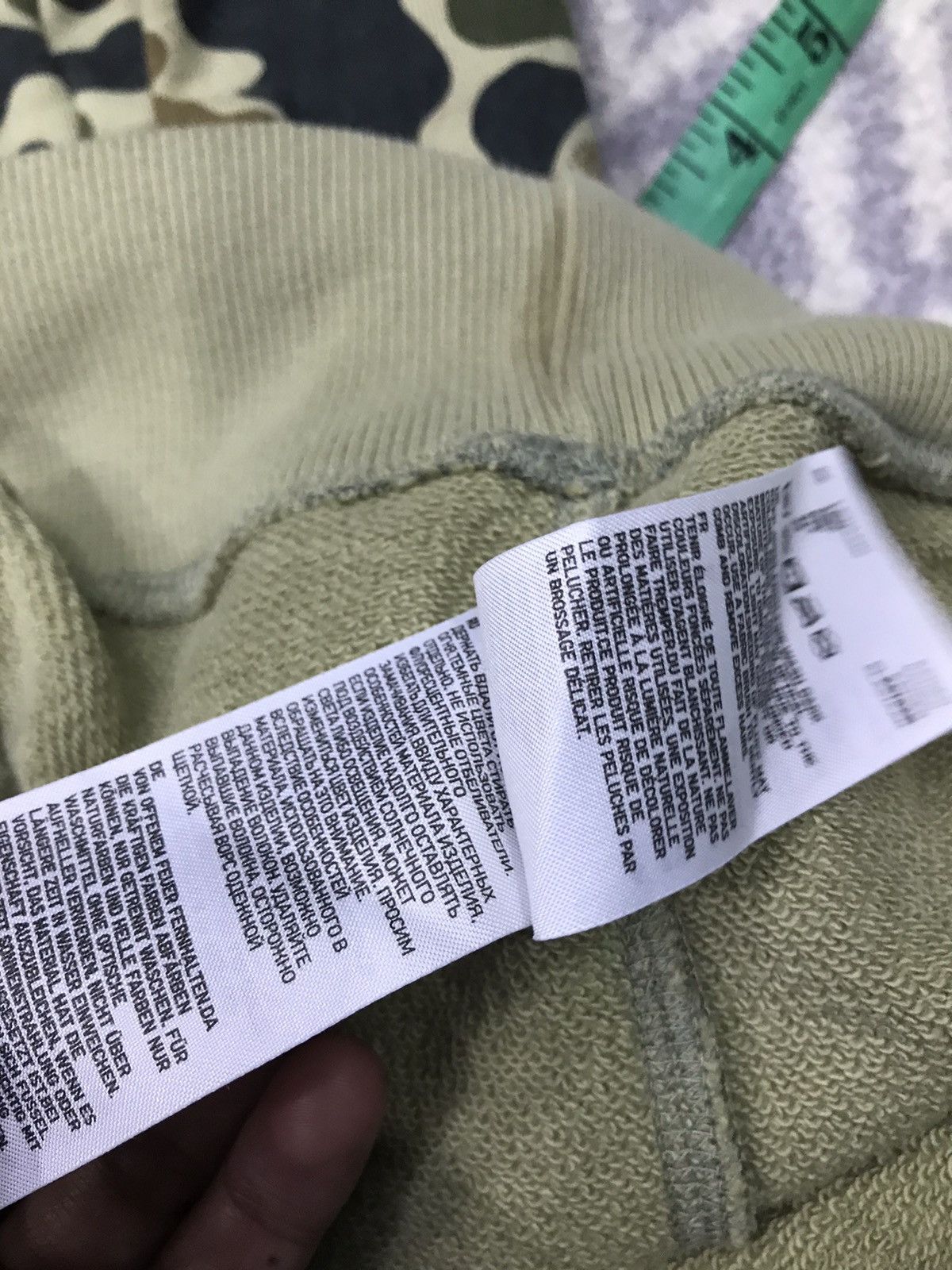 Japanese Brand × Nintendo × Uniqlo Monster Hunter x uniqlo camourflage hoodies Size US M / EU 48-50 / 2 - 10 Thumbnail