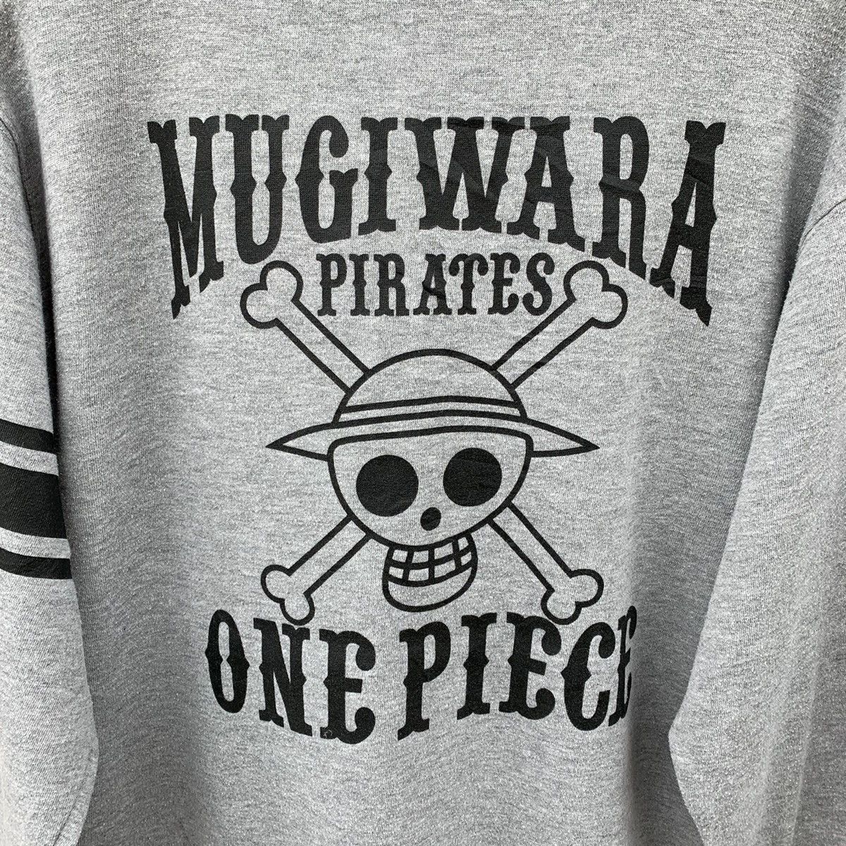 Japanese Brand Vintage One Piece Mugiwara Pirates Zip Up Hoodie Size US M / EU 48-50 / 2 - 3 Thumbnail