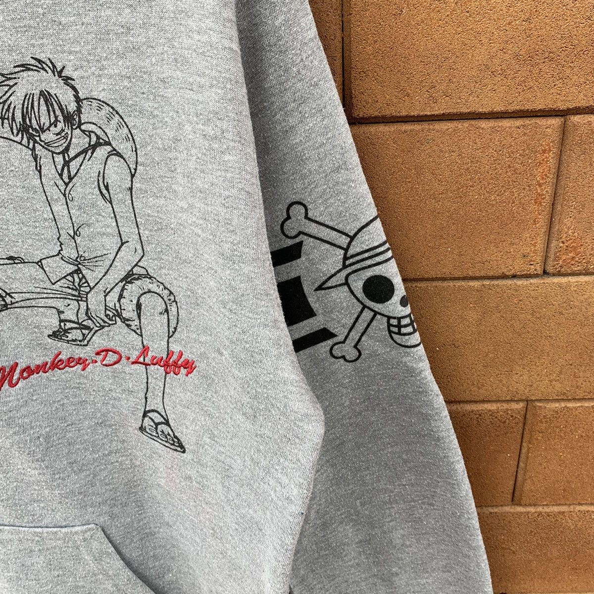 Japanese Brand Vintage One Piece Mugiwara Pirates Zip Up Hoodie Size US M / EU 48-50 / 2 - 4 Thumbnail