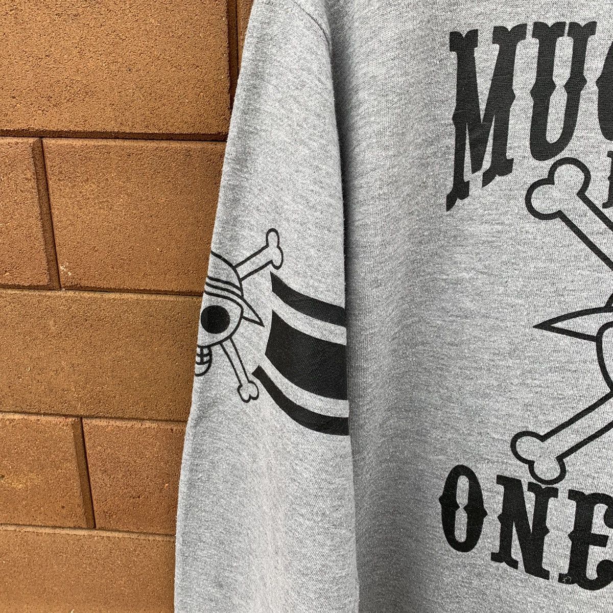 Japanese Brand Vintage One Piece Mugiwara Pirates Zip Up Hoodie Size US M / EU 48-50 / 2 - 5 Thumbnail