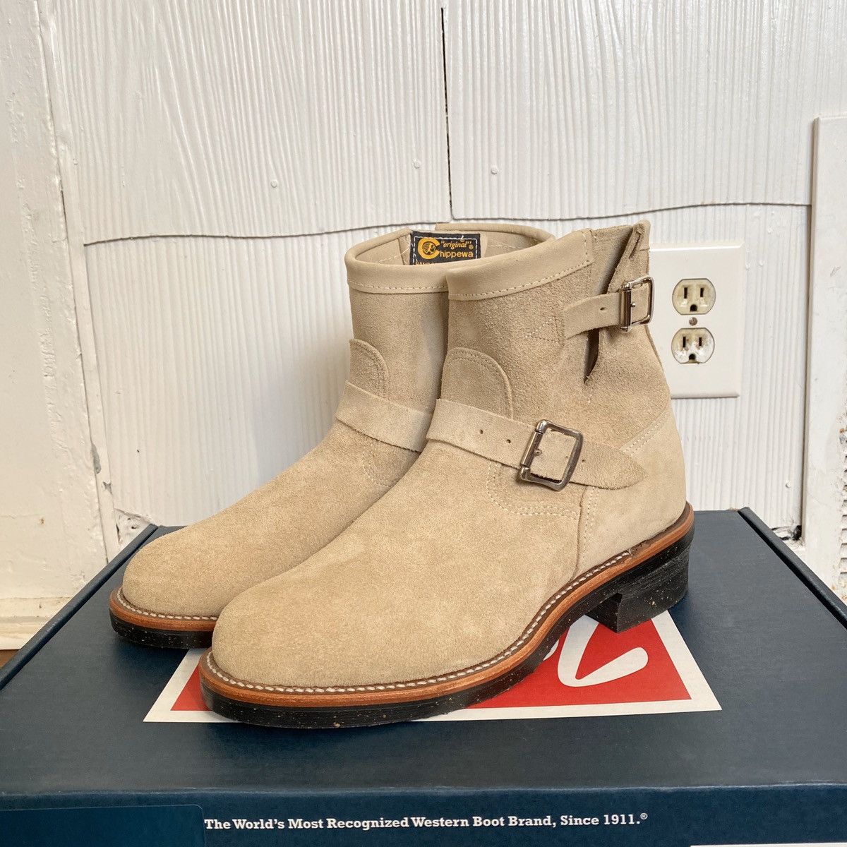 Chippewa 97875 Mens Tan Suede Moc Toe Engineer Boots Vibram Sole USA Made 9E Chippewa Shoes Tan Renegade Leather 1901M22 Vibram Sole Moc  main image 4