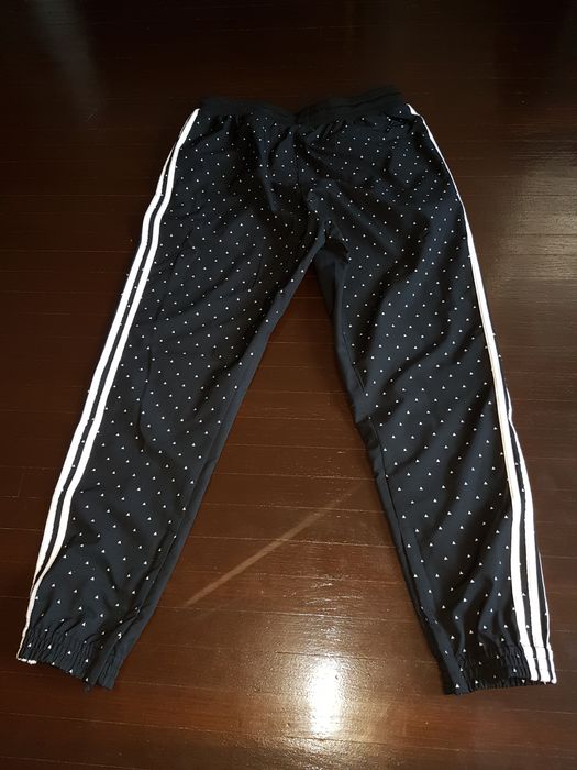 Adidas pharrell clearance carrot pants