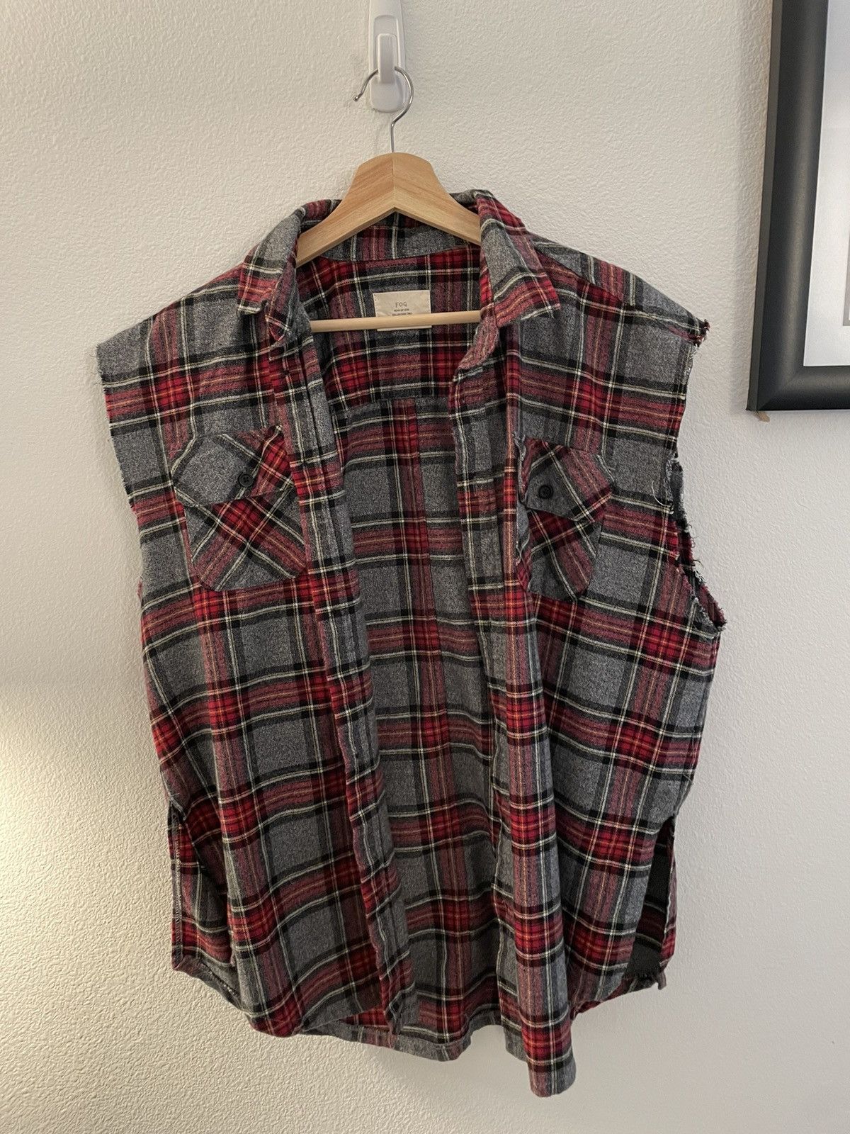 FOG Sleeveless Plaid Flannel Shirt