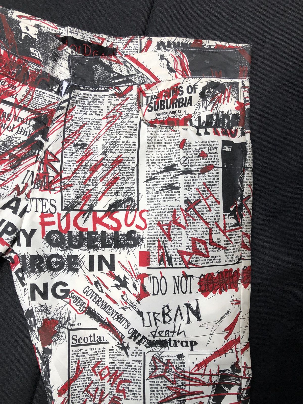 Vintage VTG 90s RED OR DEAD Psychotic Newspaper Waxed Trouser Pant Size US 29 - 10 Thumbnail