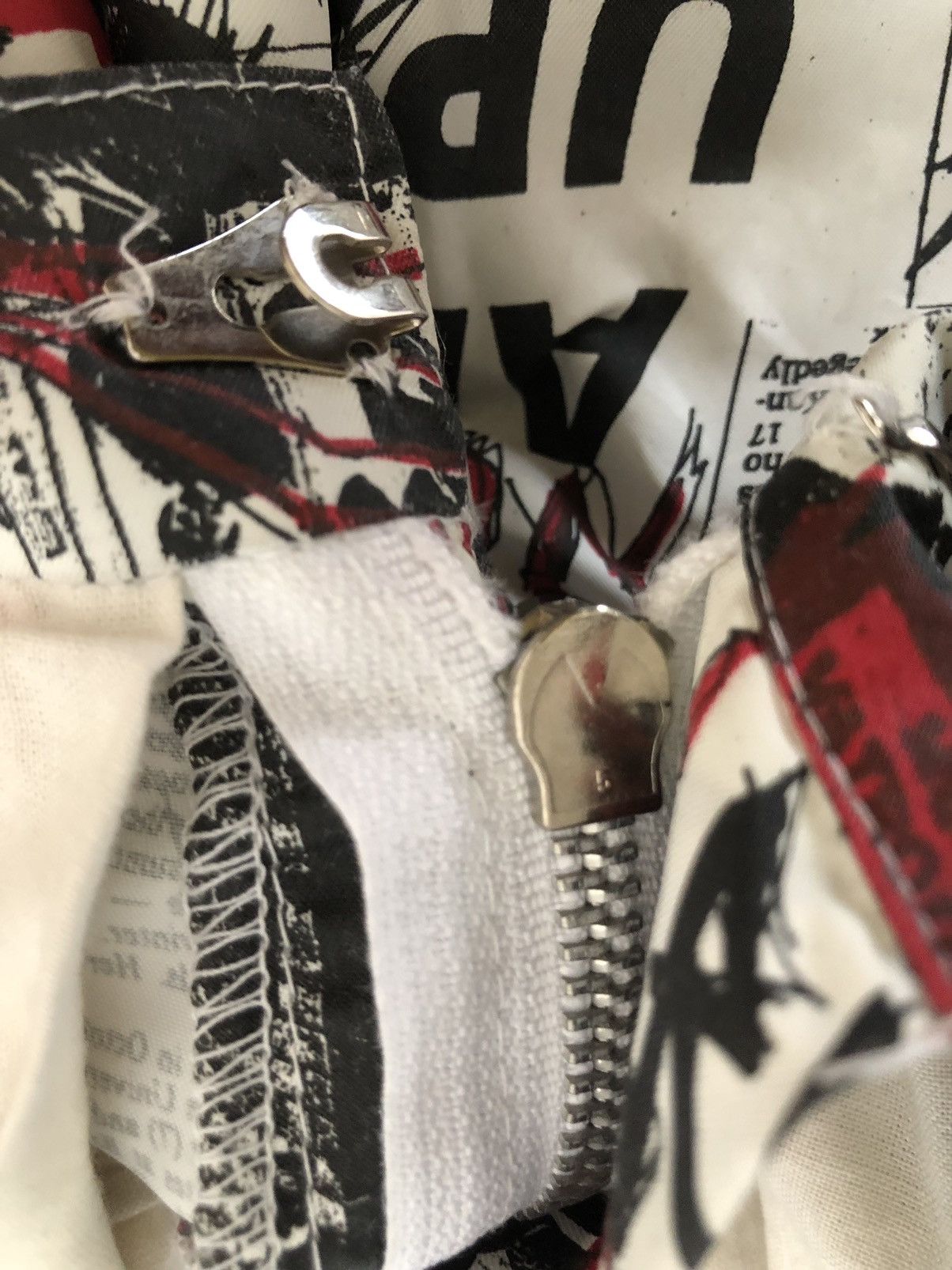 Vintage VTG 90s RED OR DEAD Psychotic Newspaper Waxed Trouser Pant Size US 29 - 25 Thumbnail