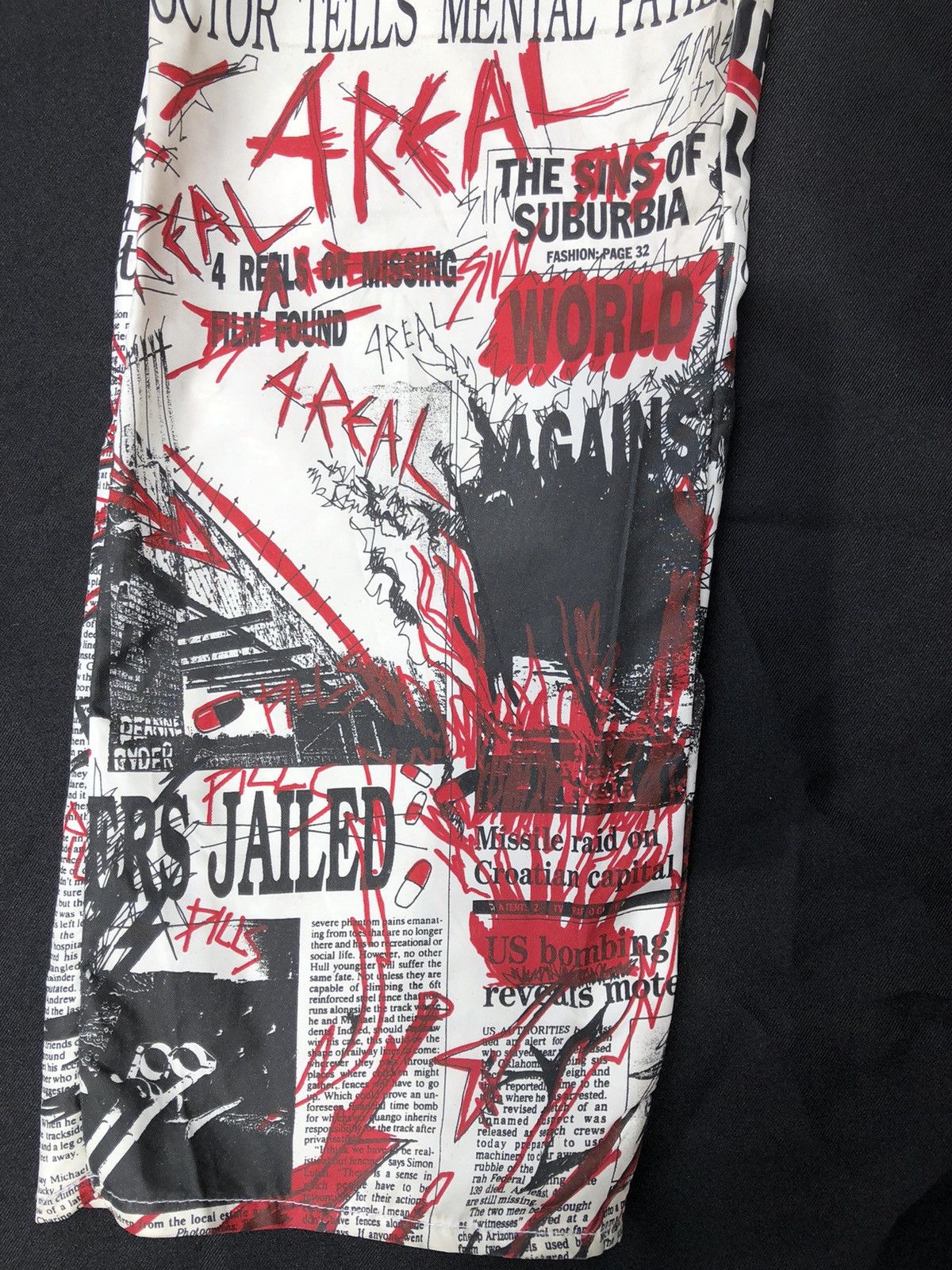 Vintage VTG 90s RED OR DEAD Psychotic Newspaper Waxed Trouser Pant Size US 29 - 9 Thumbnail