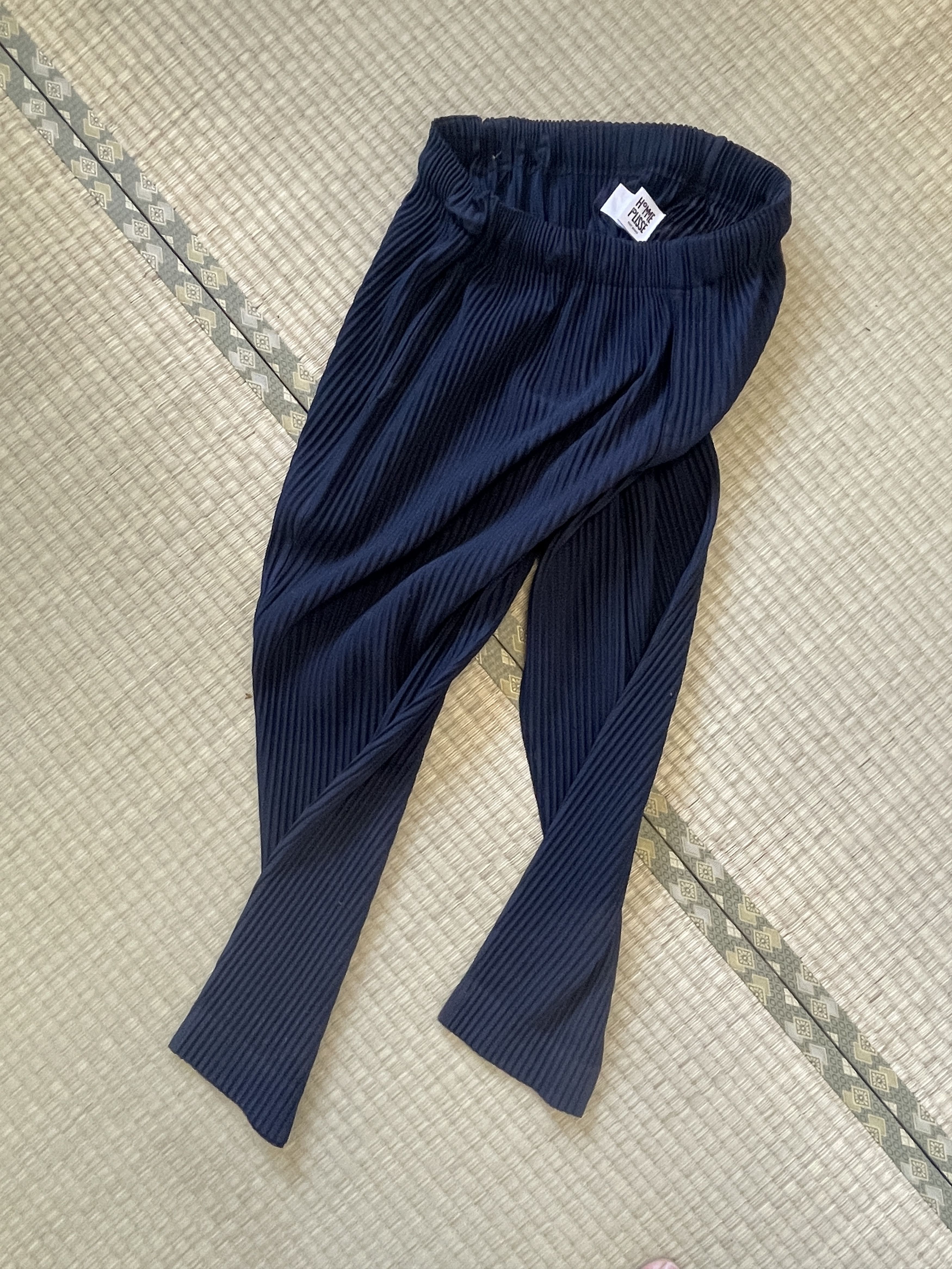 Issey Miyake Homme Plissé Issey Miyake Pleated Cropped Trouser Size US 32 / EU 48 - 2 Thumbnail
