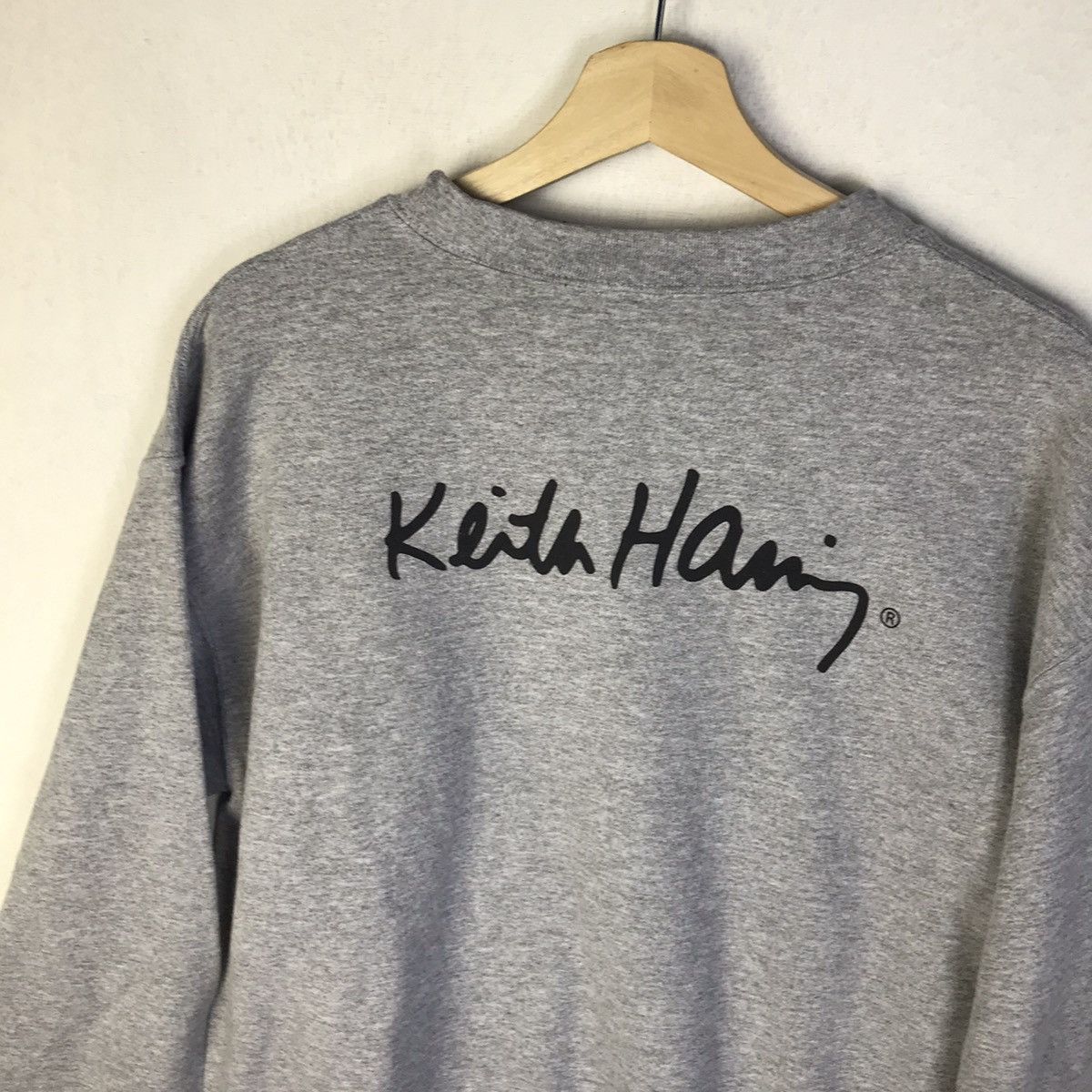 Heart-Love Motif Crewneck Sweatshirt