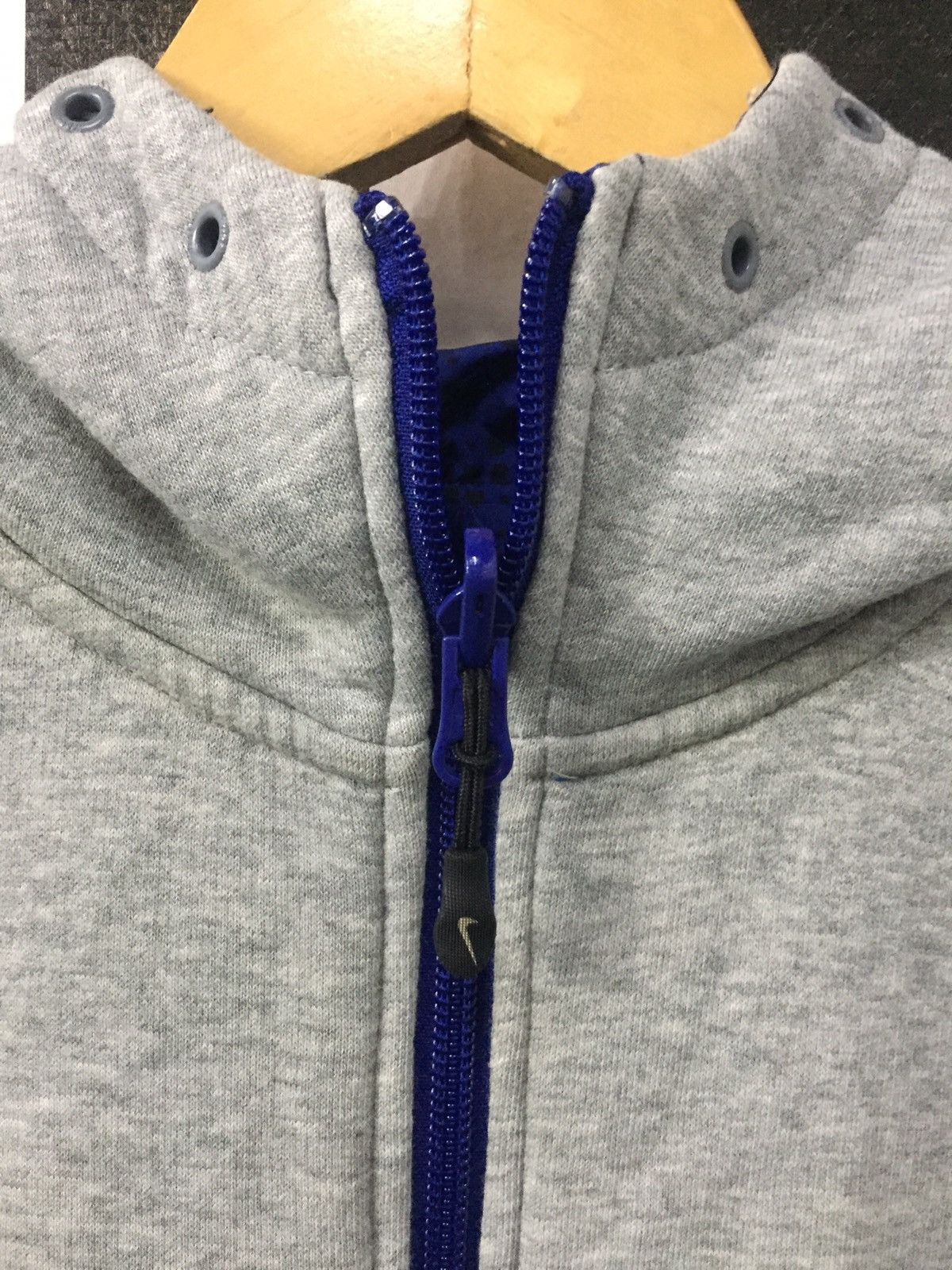 Nike NIKE REVERSIBLE JACKET EMBROIDERED SWOOSH Size US M / EU 48-50 / 2 - 5 Thumbnail
