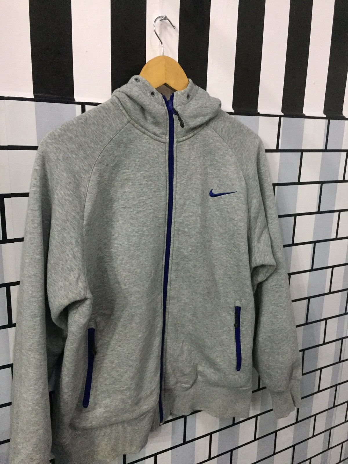 Nike NIKE REVERSIBLE JACKET EMBROIDERED SWOOSH Size US M / EU 48-50 / 2 - 6 Thumbnail