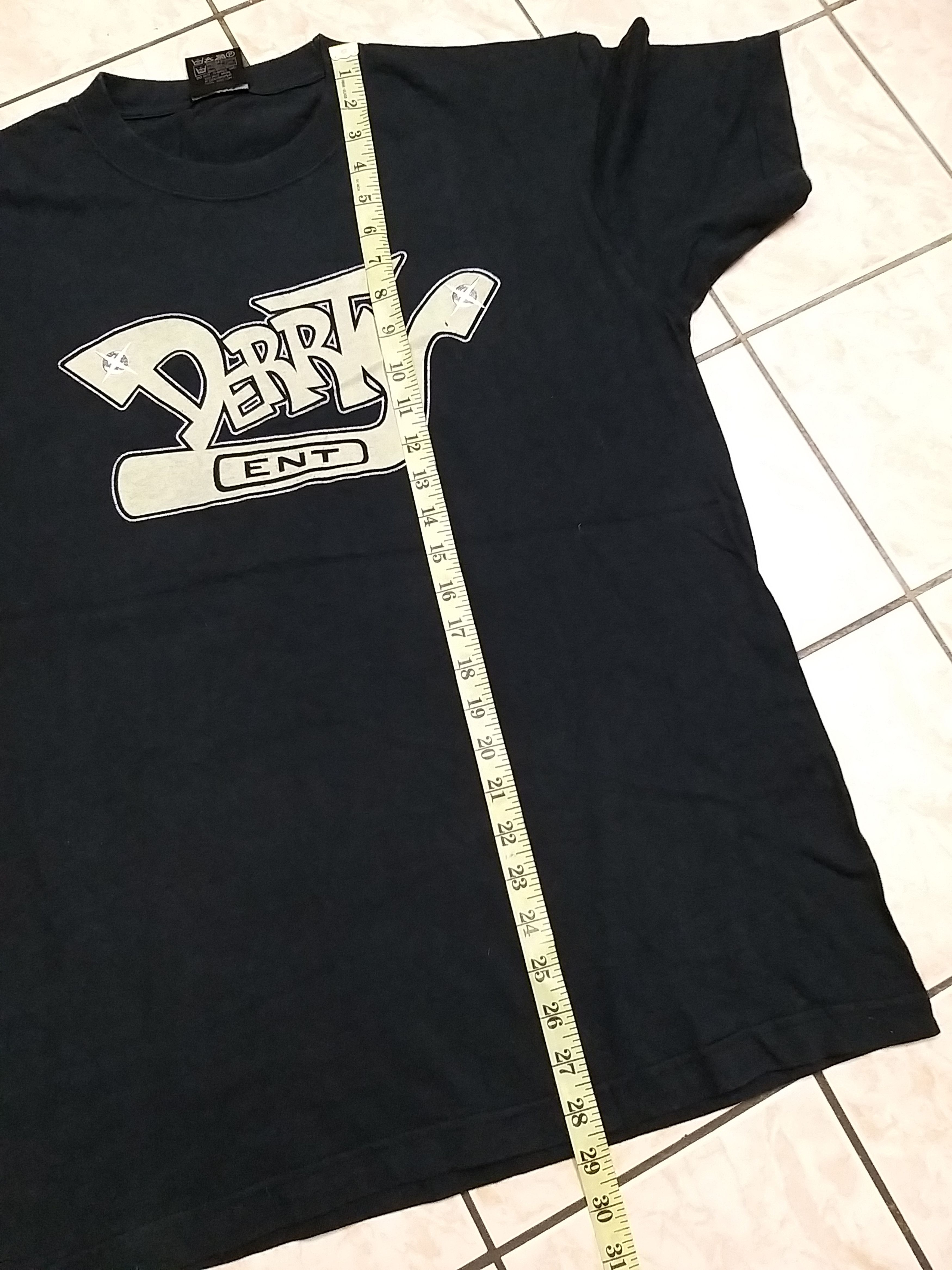 Rap Tees VINTAGE Y2K NELLY SWEAT SUIT TOUR 2005 RAP TEE SHIRT Size US M / EU 48-50 / 2 - 6 Thumbnail