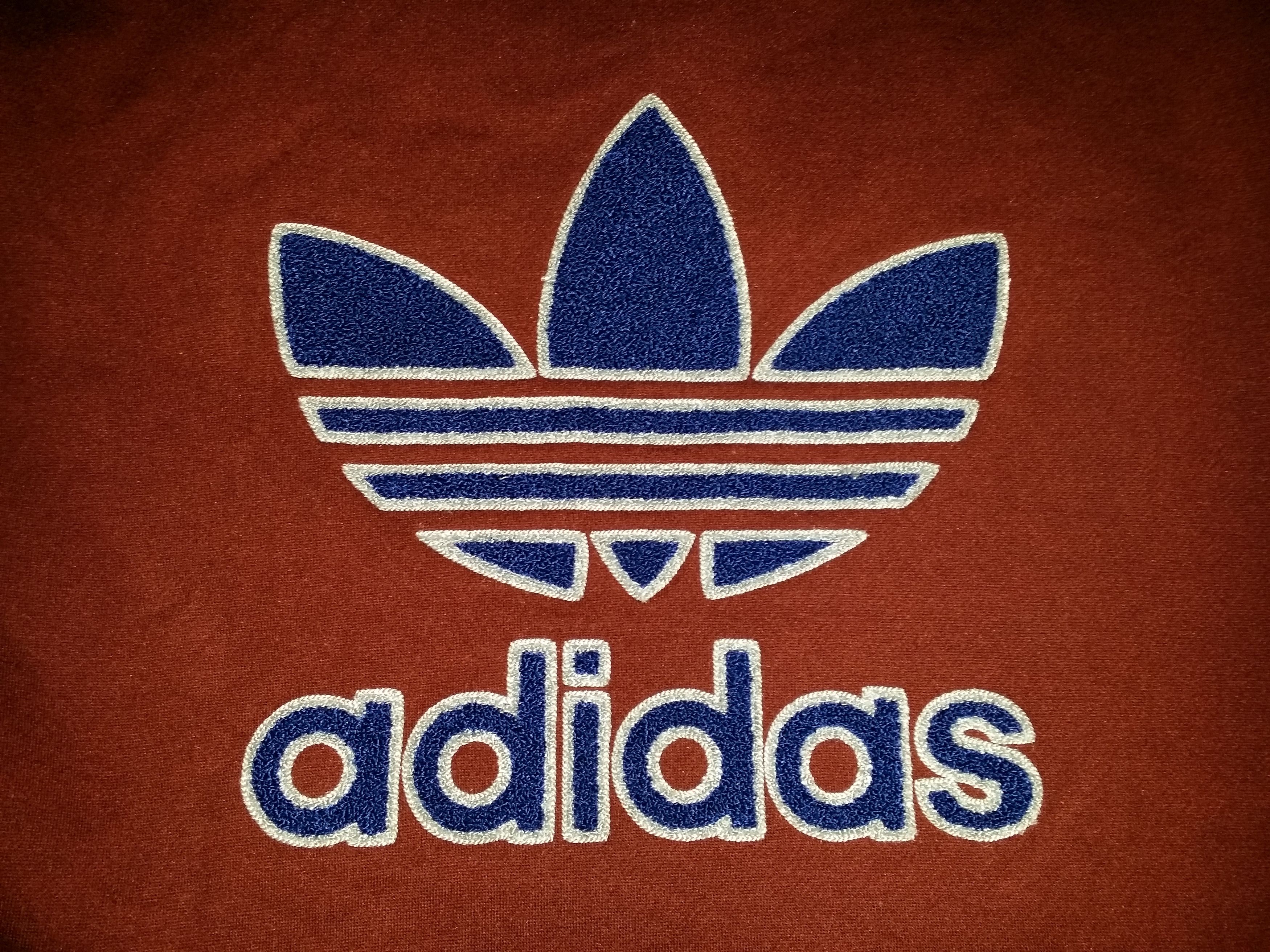 Adidas VINTAGE 90'S ADIDAS HOODIES BIG LOGO EMBROIDERY JACKET Size US XXL / EU 58 / 5 - 4 Thumbnail