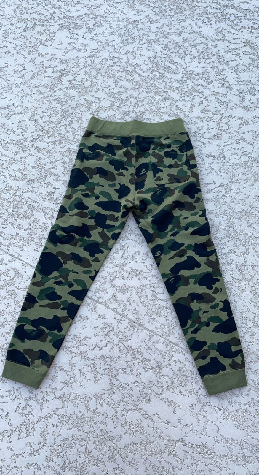 Bape BAPE 1st Camo Shark Sweat pants Size US 32 / EU 48 - 4 Thumbnail
