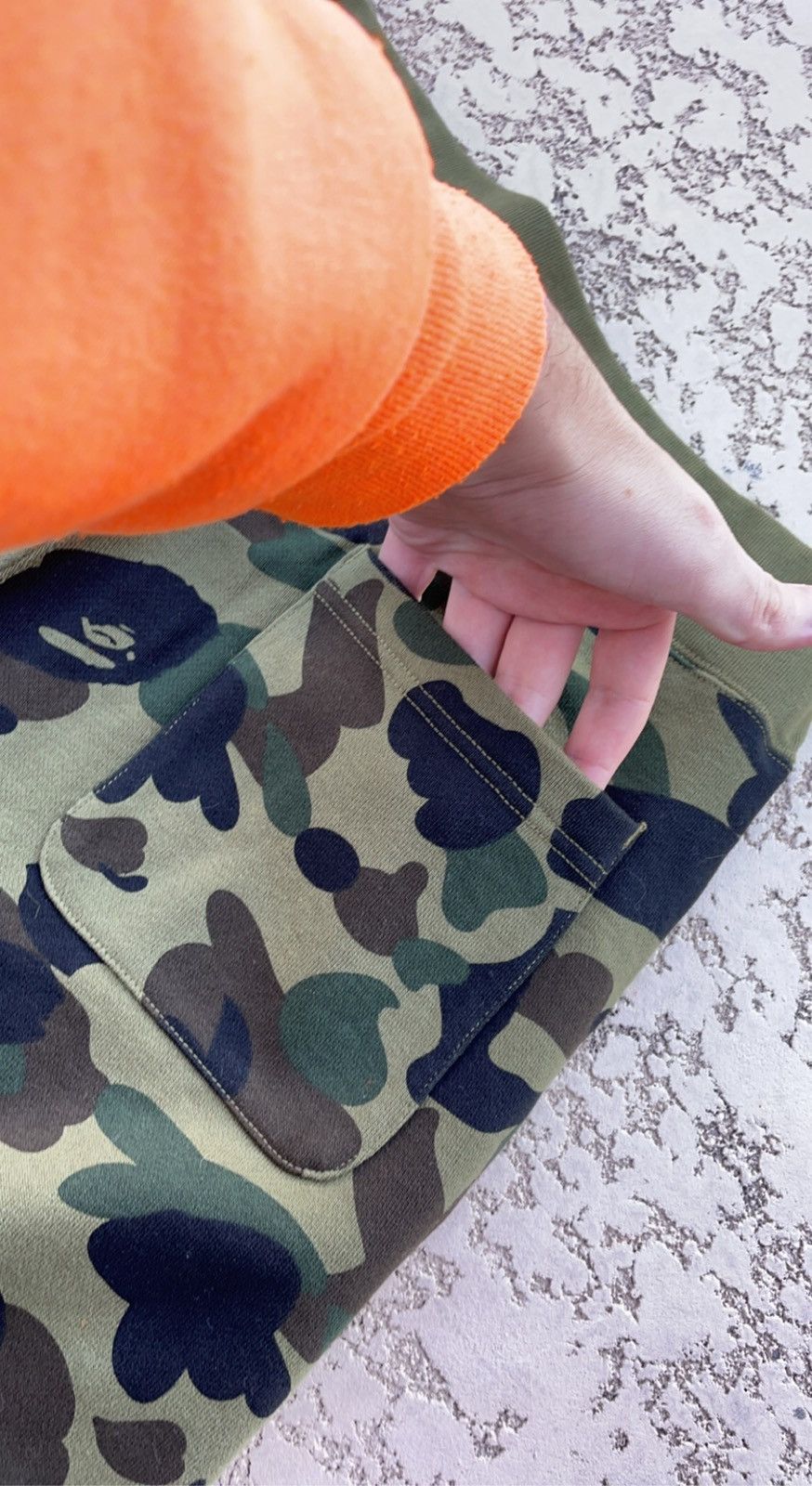 Bape BAPE 1st Camo Shark Sweat pants Size US 32 / EU 48 - 6 Thumbnail