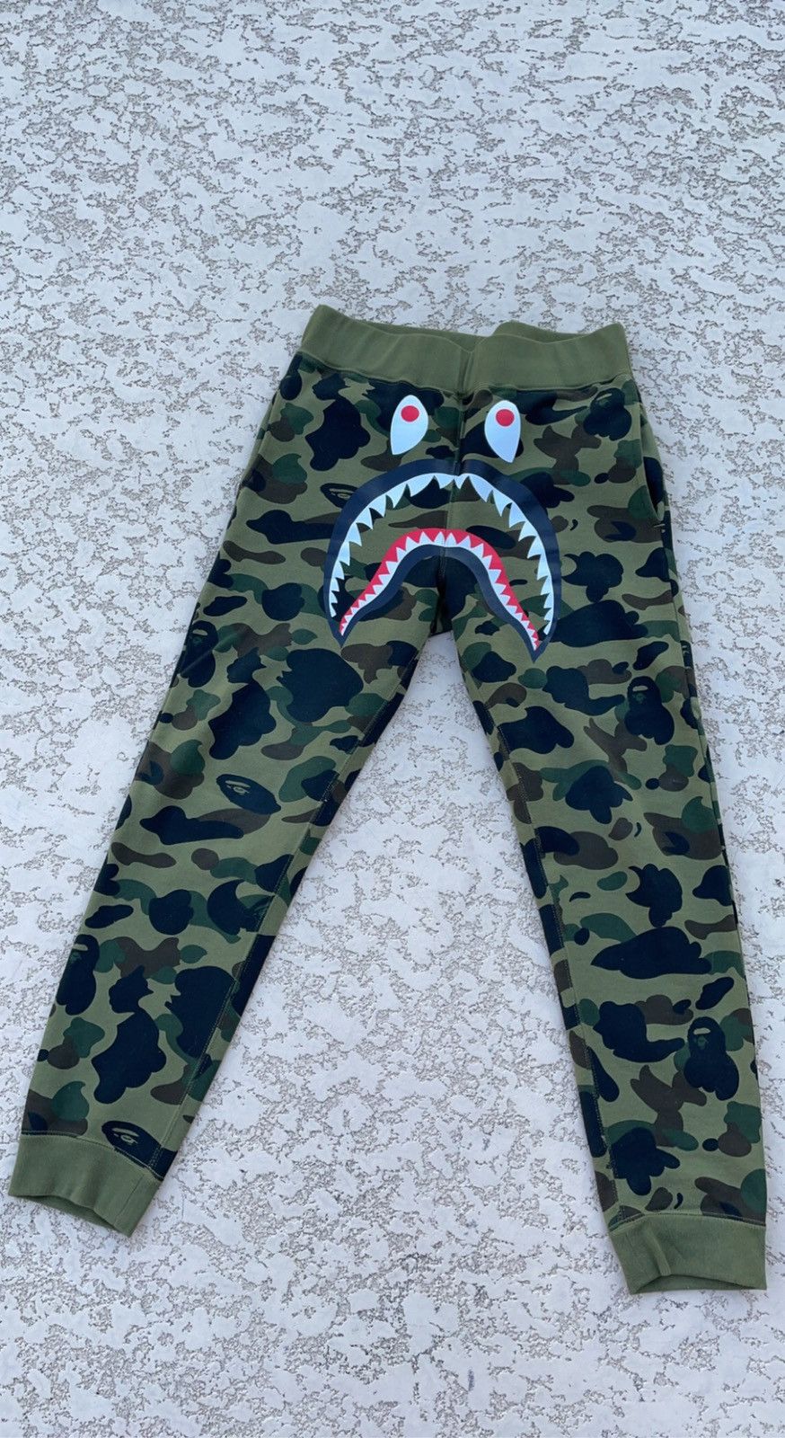 Bape BAPE 1st Camo Shark Sweat pants Size US 32 / EU 48 - 3 Thumbnail