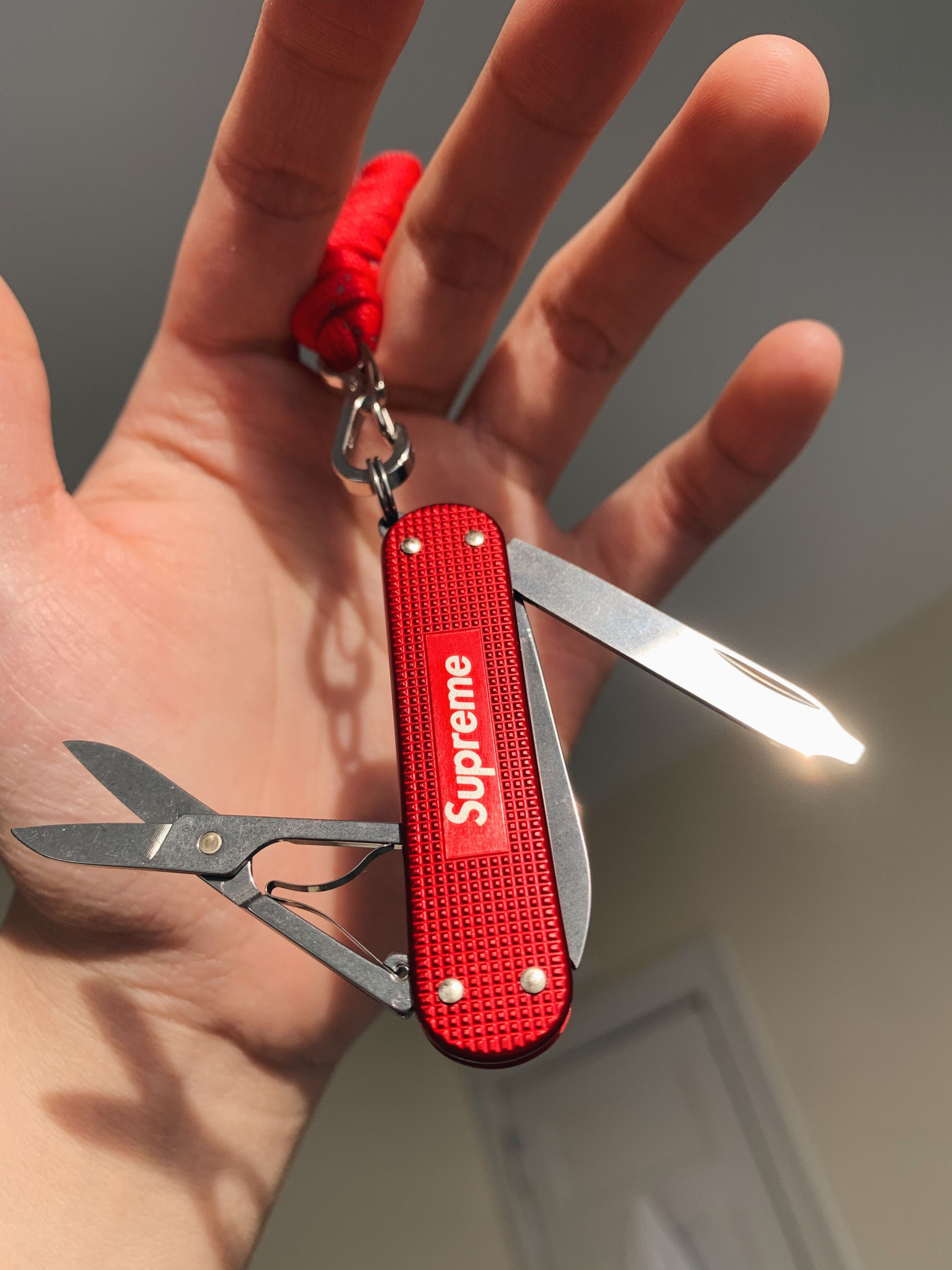 Supreme Victorinox Classic Alox Knife Supreme®/Victorinox® Classic 
