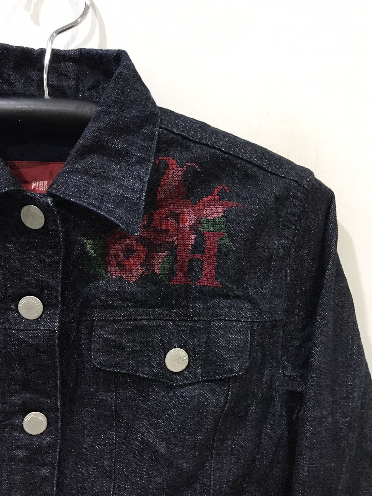 Designer × Karl Helmut × Pink House 💥DESIGNER💥Very Rare PINKHOUSE Rose Embroidery Trucker Jacket Size M / US 6-8 / IT 42-44 - 3 Thumbnail