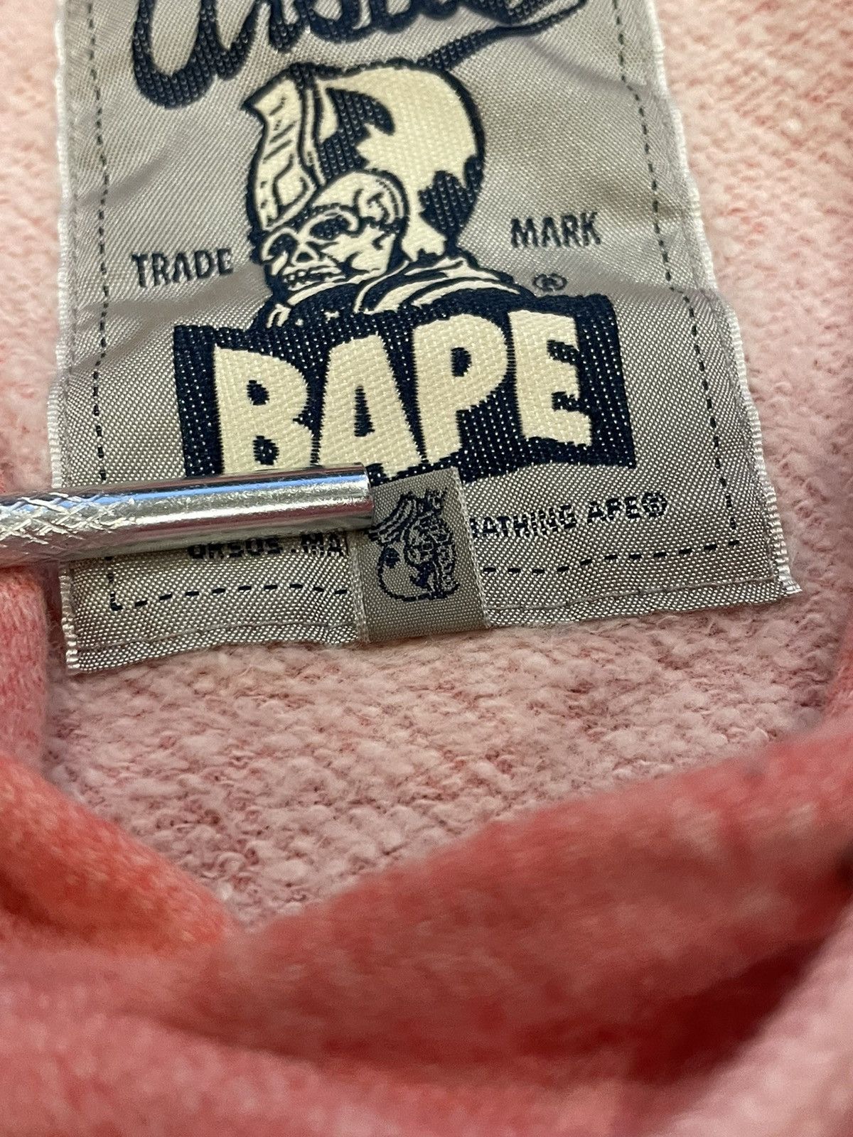 Bape RARE Bape Ursus Flag Logo Hoodie Made In Japan Size US M / EU 48-50 / 2 - 9 Thumbnail