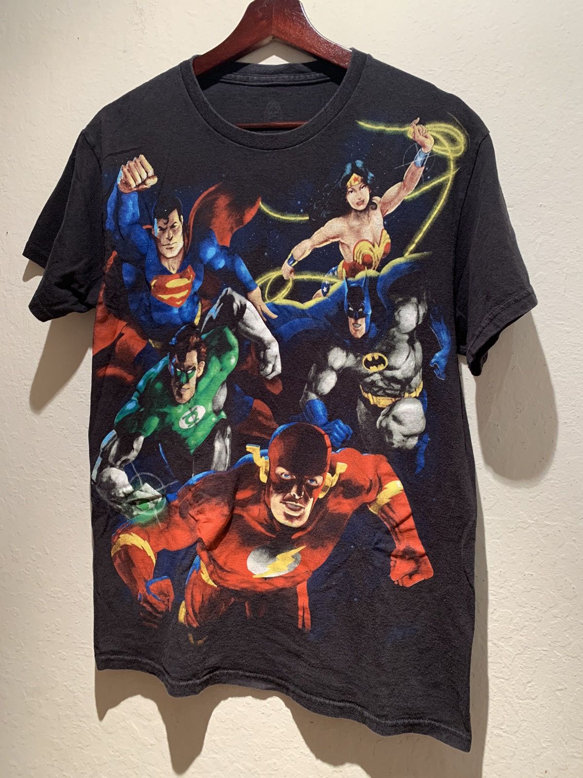 DC Comics × Other *RARE* DC Comics Superheroes T-Shirt - S/M Size US M / EU 48-50 / 2 - 1 Thumbnail