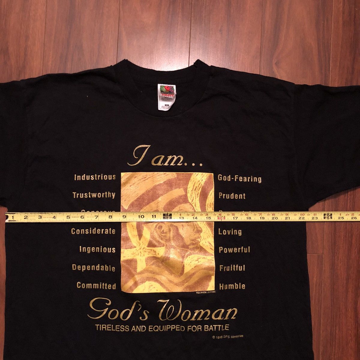 Vintage Vintage 90s woman of God Queen Nefertiti gold graphic shirt Size US XL / EU 56 / 4 - 4 Thumbnail