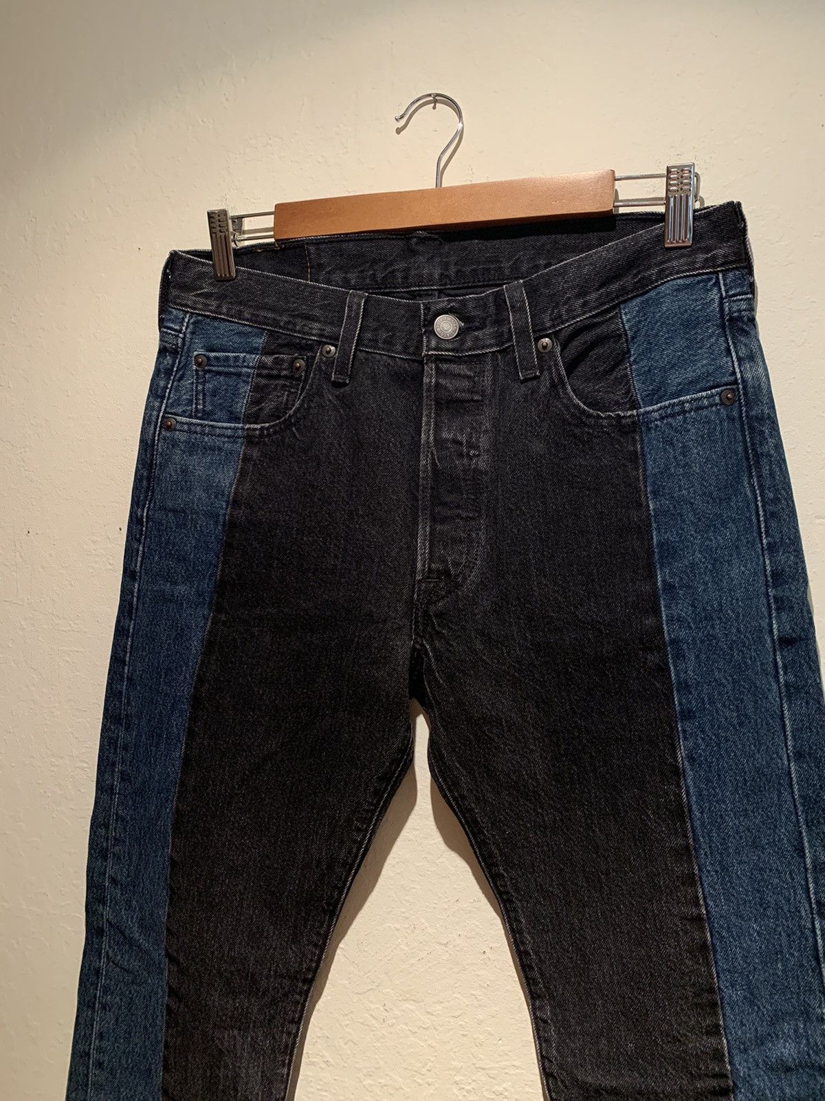 Designer × Levi's × Levi's Vintage Clothing *RARE* Levi’s Two-Tone Middle Seam Denim Jeans - 30 x 30 Size US 30 / EU 46 - 3 Thumbnail