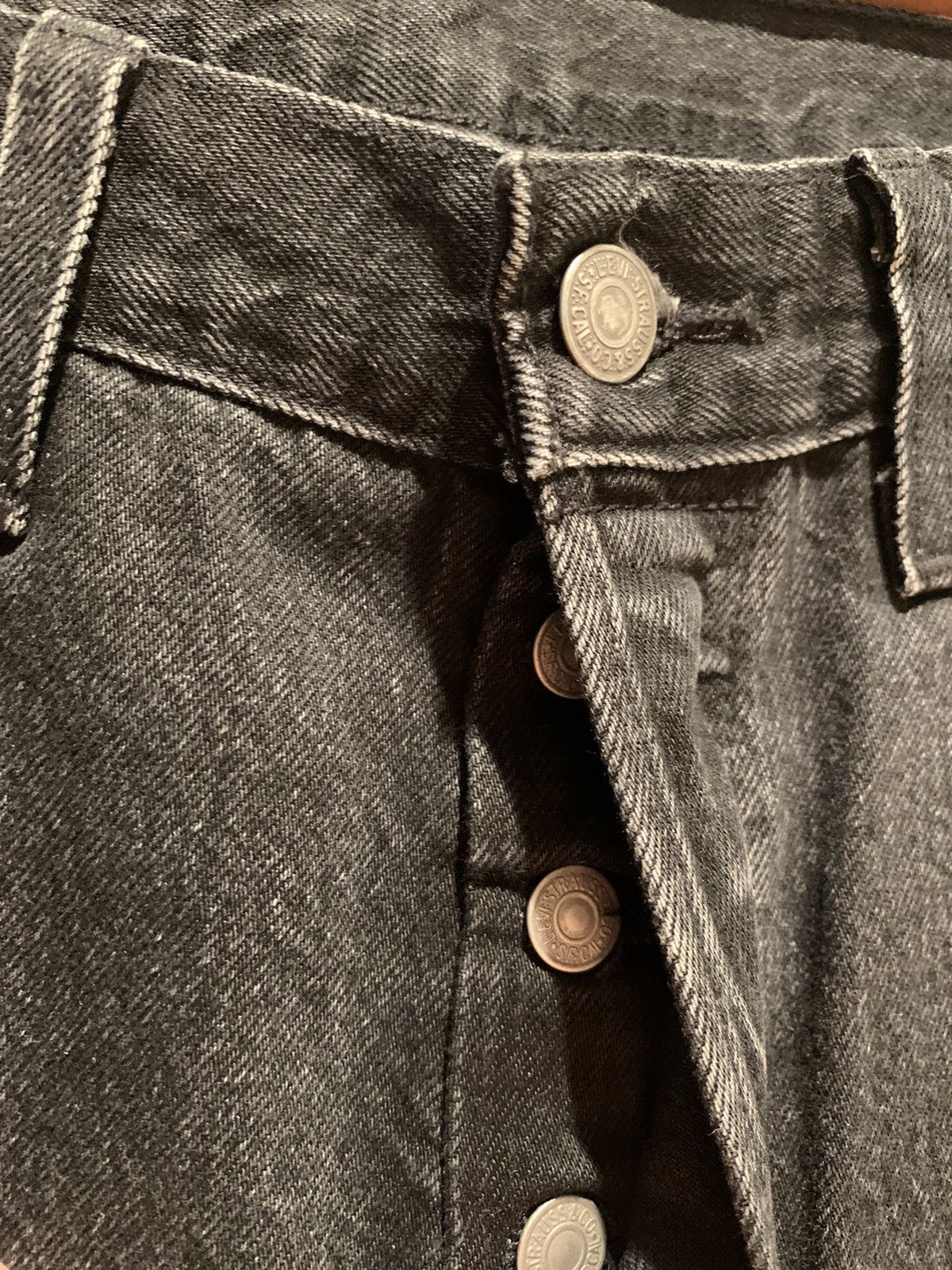 Designer × Levi's × Levi's Vintage Clothing *RARE* Levi’s Two-Tone Middle Seam Denim Jeans - 30 x 30 Size US 30 / EU 46 - 6 Thumbnail