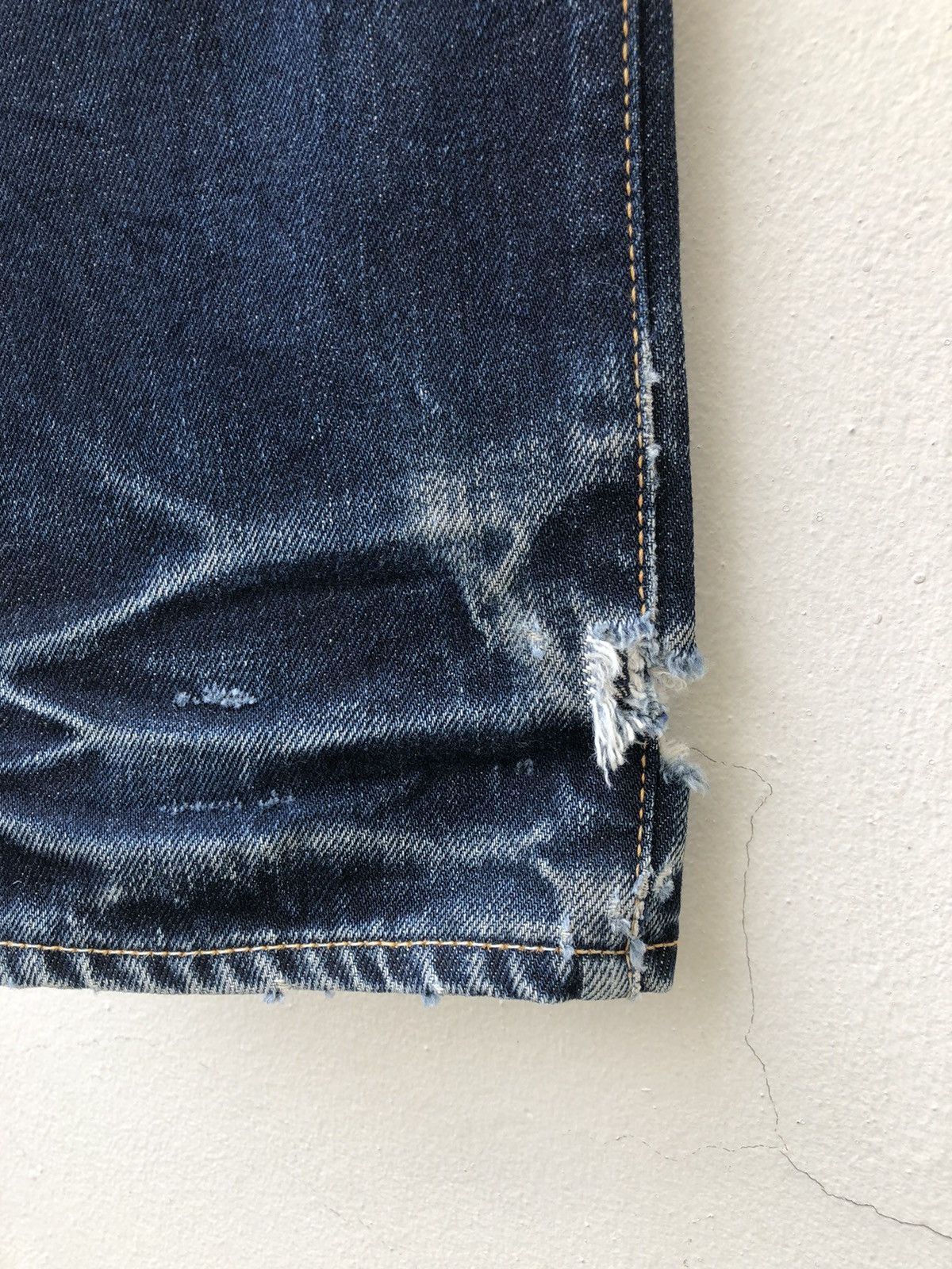 KURO Clawmark KURO Graphite Distress Indigo Denim Slim Jeans Size US 32 / EU 48 - 8 Thumbnail