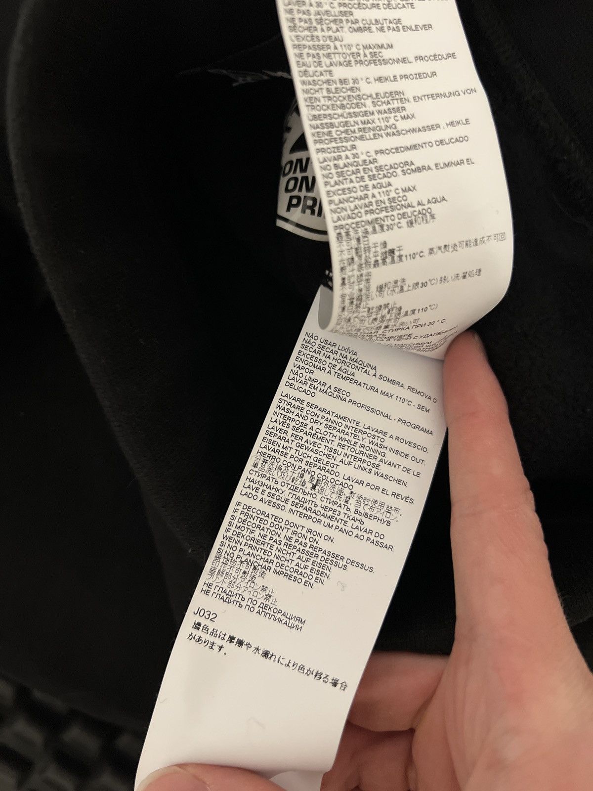 October's Very Own October’s very own X Dsquared2 sweatpants DEADSTOCK Size US 27 - 8 Thumbnail