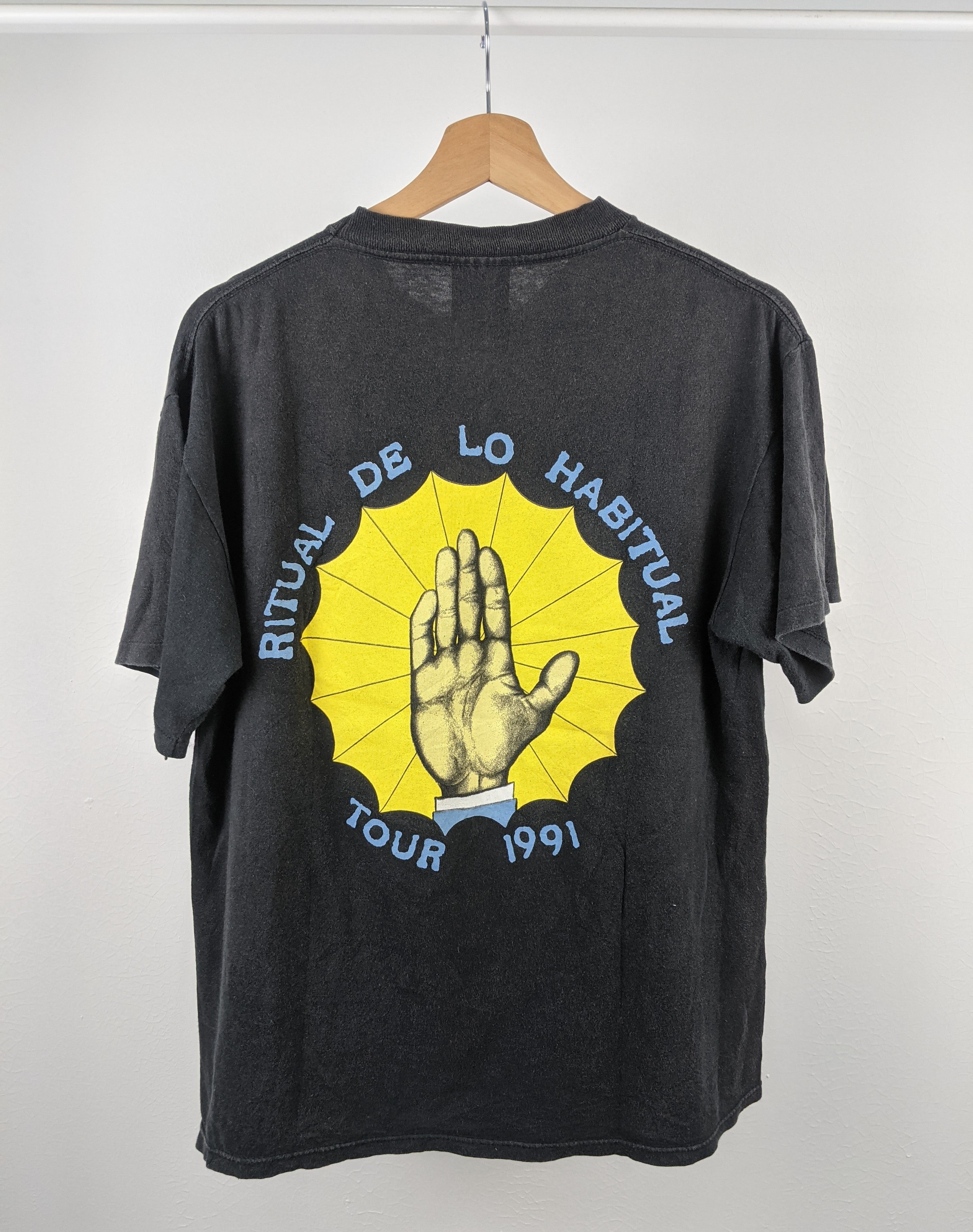 Band Tees Vintage 90s Jane’s Addiction Ritual de lo Habitual shirt Size US L / EU 52-54 / 3 - 2 Thumbnail