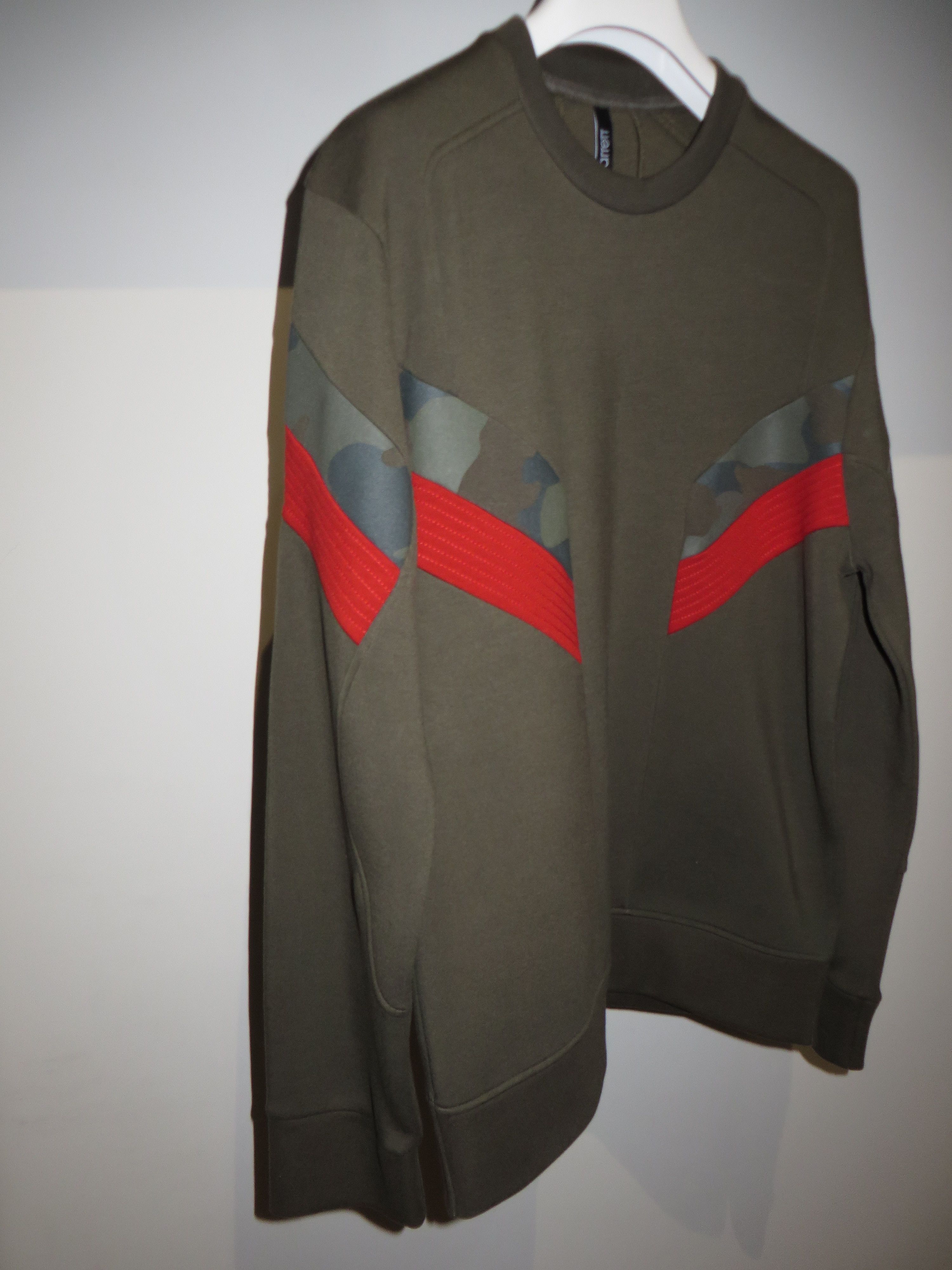 Neil Barrett Contrast neoprene inserts sweatshirt Size US XXL / EU 58 / 5 - 2 Thumbnail