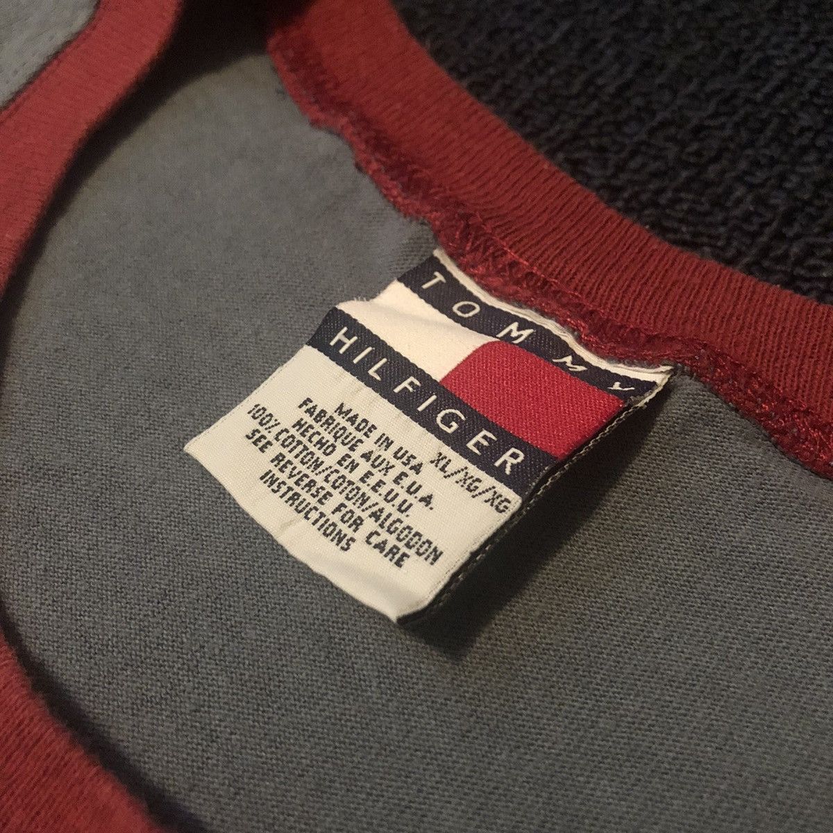Tommy Hilfiger Vintage 90s Tommy Hilfiger Jeans Board Sports Logo Ring Tee Size US XL / EU 56 / 4 - 3 Thumbnail