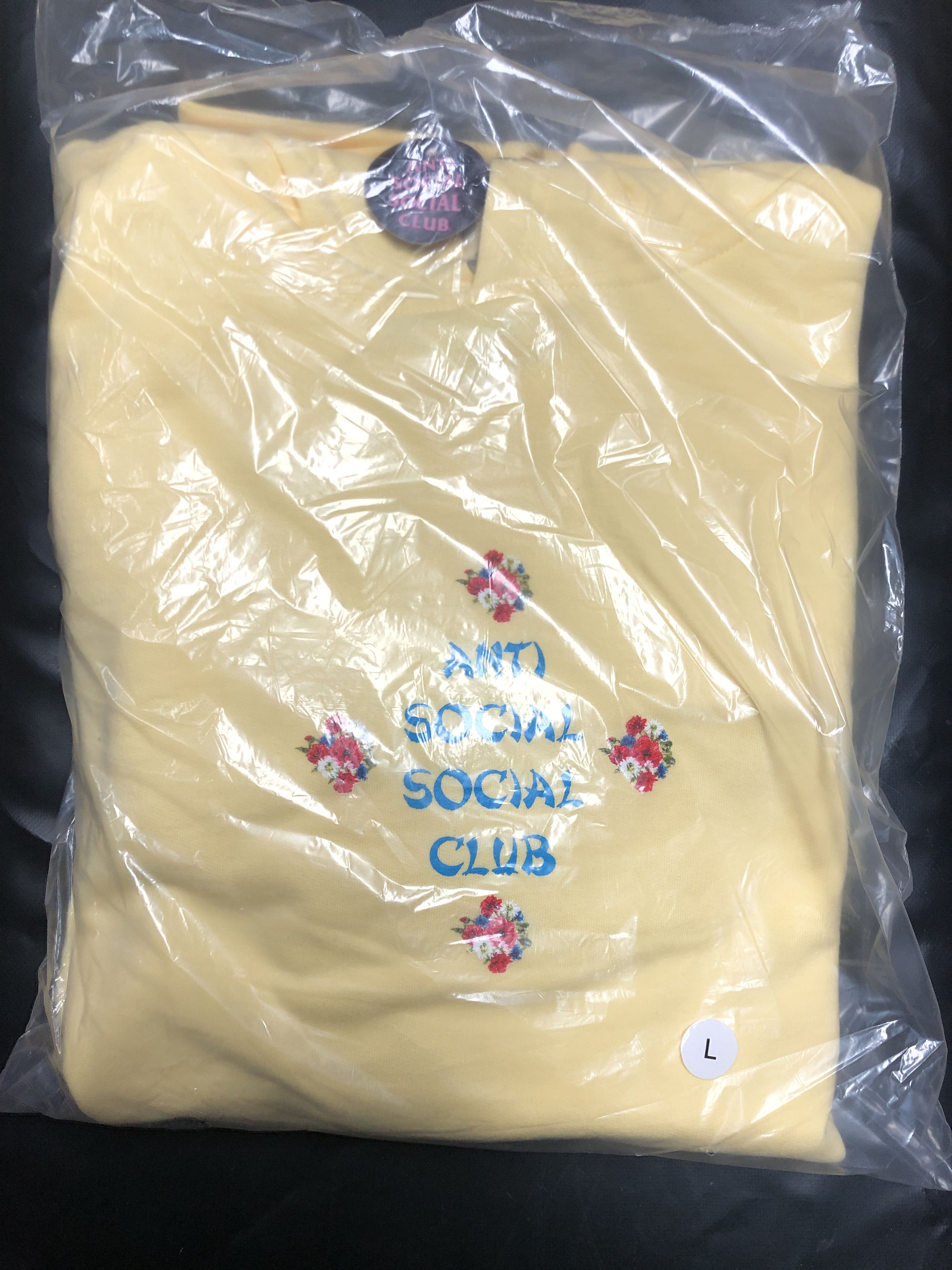 Anti Social Social Club DS ASSC 2 Much of Heaven Yellow Hoodie BAPE KITH FTP FOG CDG Size US L / EU 52-54 / 3 - 2 Thumbnail