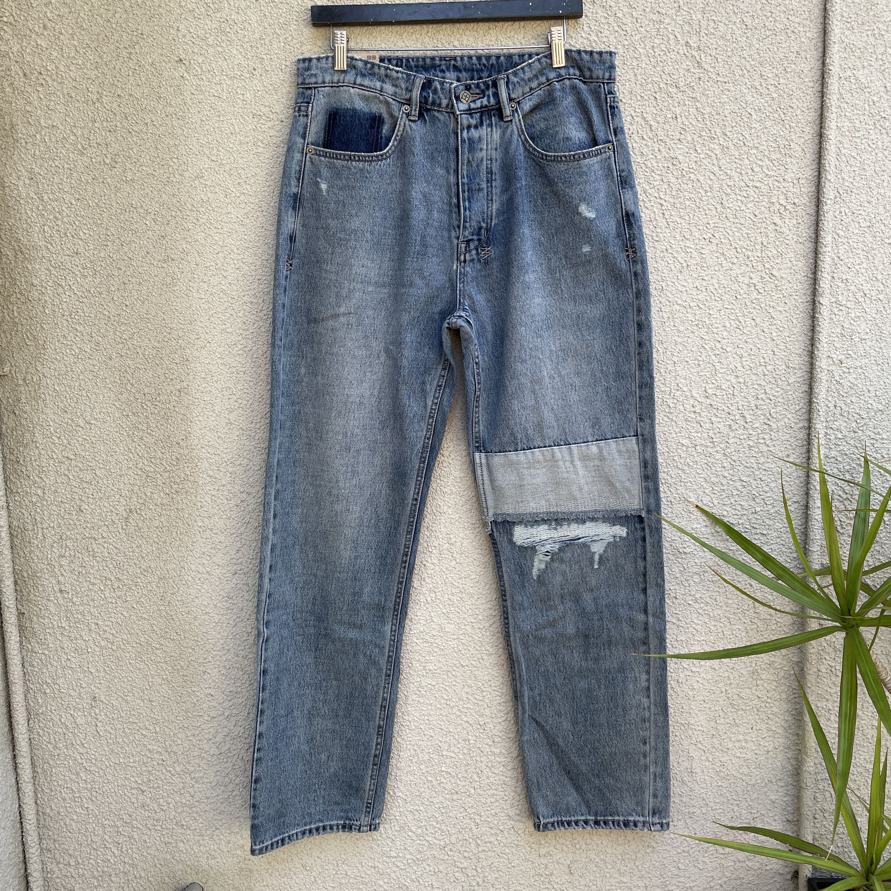 Anti K Retrograde Loose Jeans
