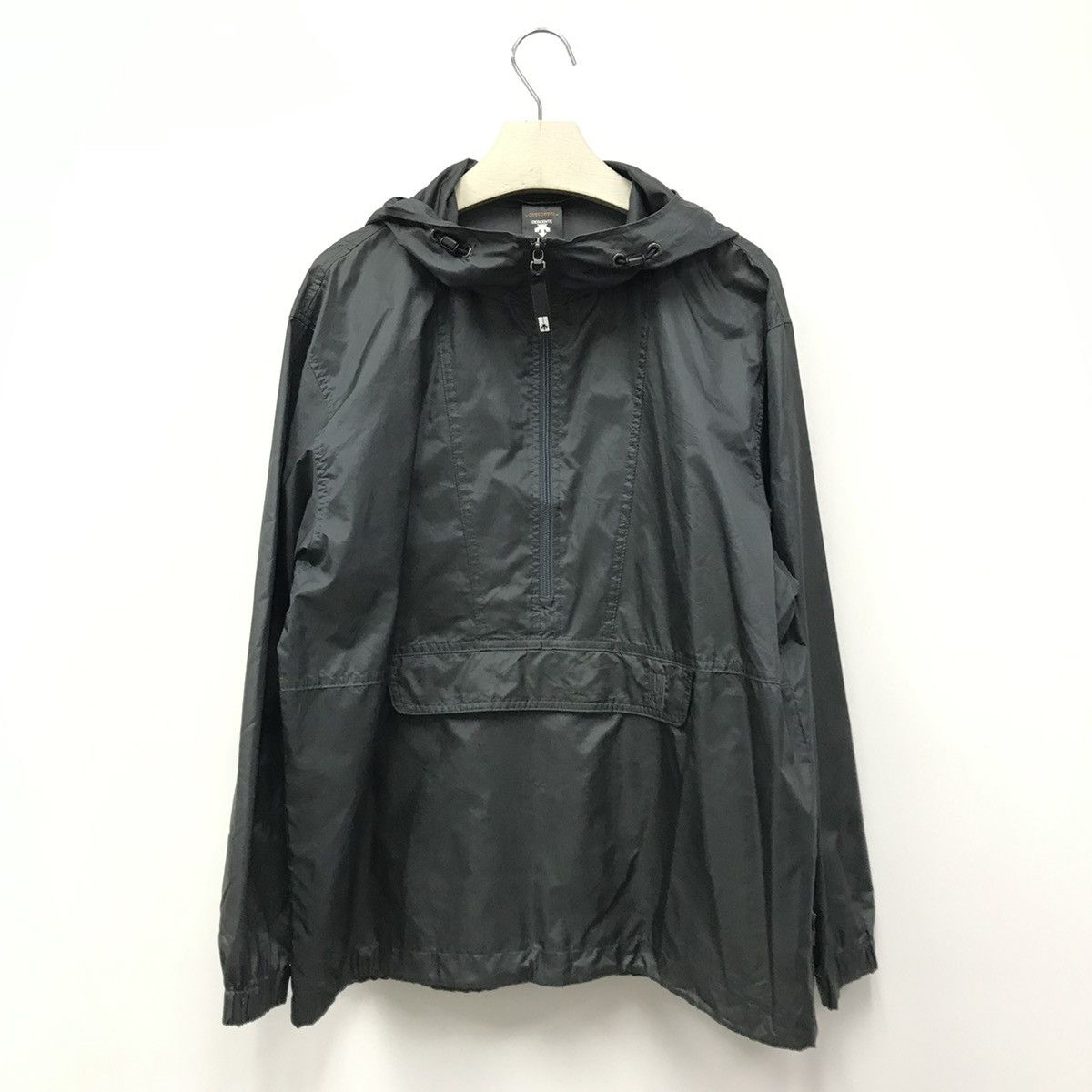 Descente Descente charcoal grey half zip windbreaker Made in Japan Size US M / EU 48-50 / 2 - 1 Thumbnail