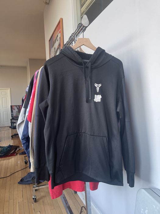 Kobe shop undefeated hoodie